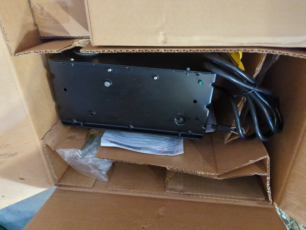 Genie 6072H-O, Wall Mounted with Complete Accessories