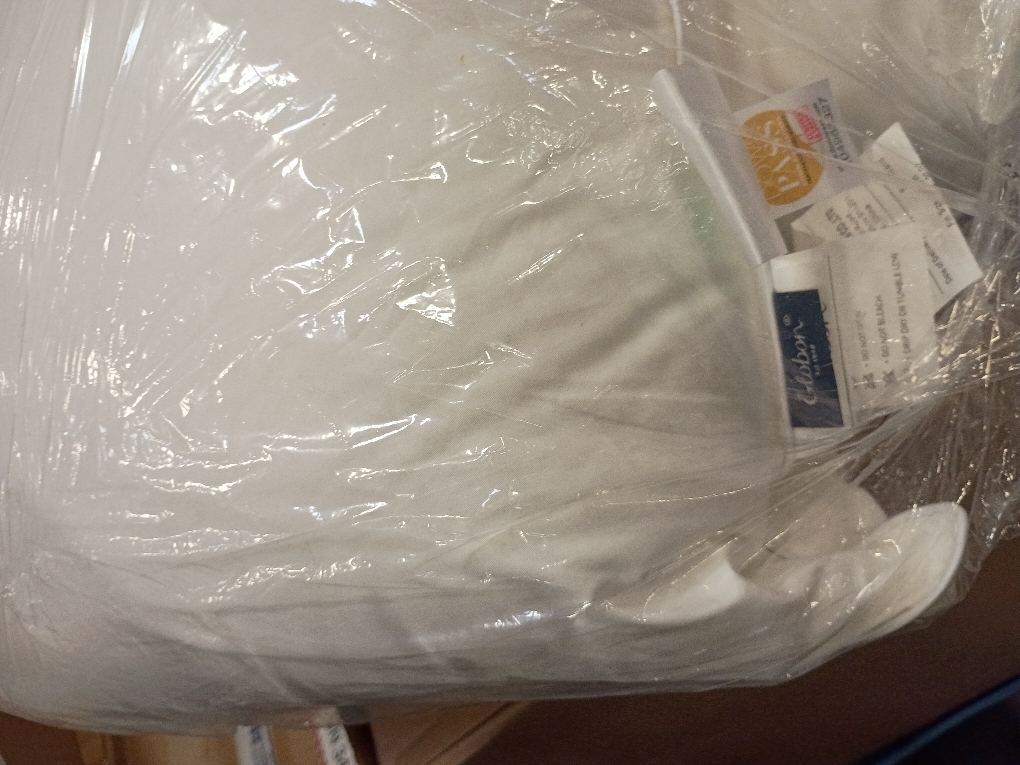 2-Pack Luxury Soft Down Alternative Sleeping Pillows for All Sleep Positions