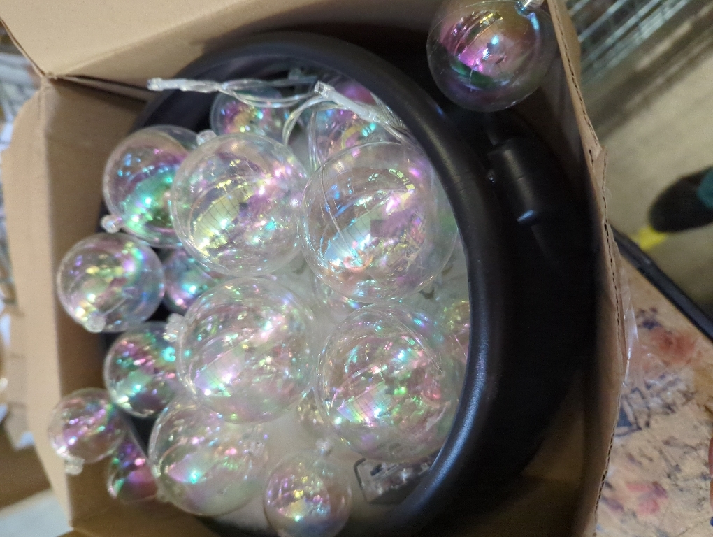 Halloween Cauldron Bubbling Cauldron with LED Light USB Charging Pot DIY Plastic with Clear Balls, String Light ＆ Cotton Kit for Halloween Decor, Pot