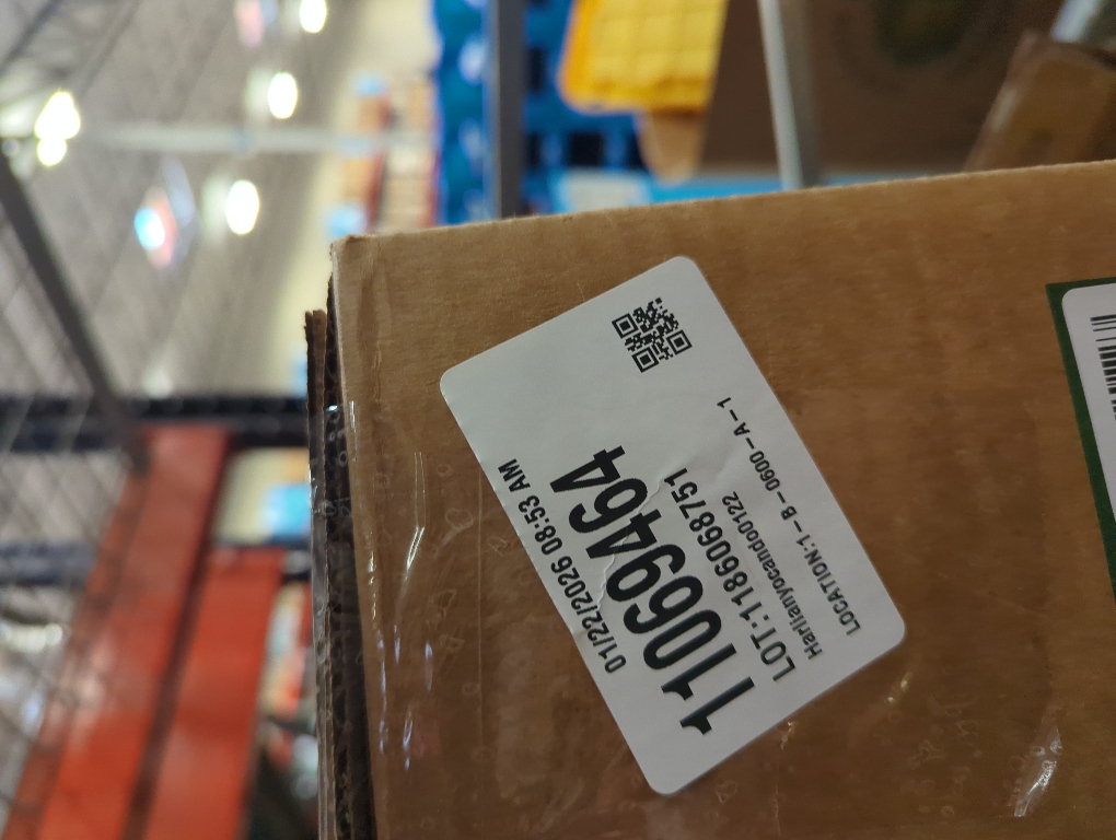 JUNNUJ Long Metal 16 Outlet Wide Spaced Garage Industrial Heavy Duty Power Strip with 6 FT Cord 15A, 125V, 1875W. Yellow