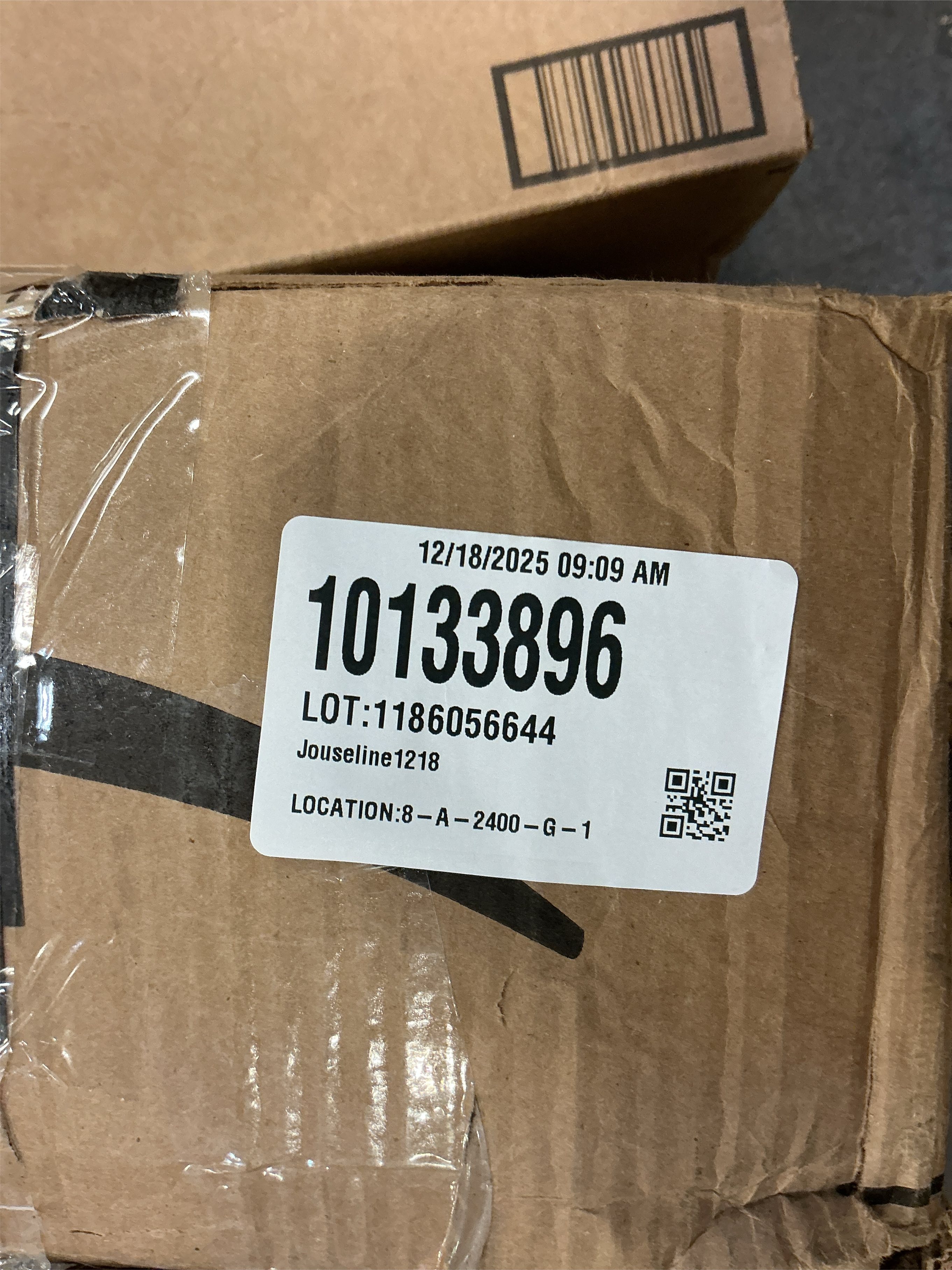 RECYCO 108 x 96 in Luxury Velvet Quilt Set King Size Bedding Sets, Ultra Soft Velvet Comforter Set, Lightweight Channel Box Stitch Oversized Bedspread Coverlet for All Season, with 2 Shams, Mocha Brown