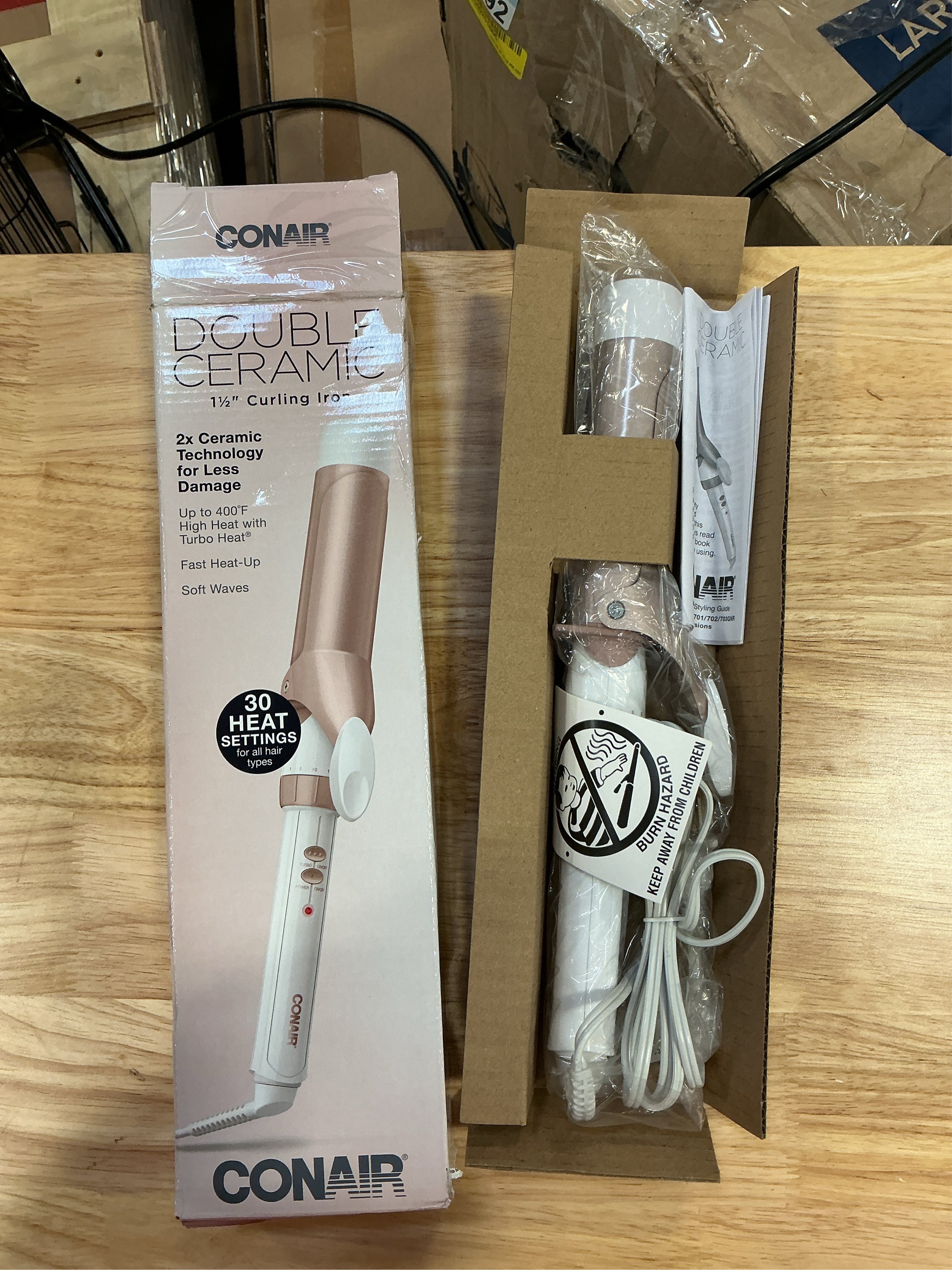 Conair Double Ceramic 1-1/2 Inch Curling Iron, 1.5-Inch Barrel Creates Soft Waves and Curls, Hair Curler for Use on Medium and Long Hair, White