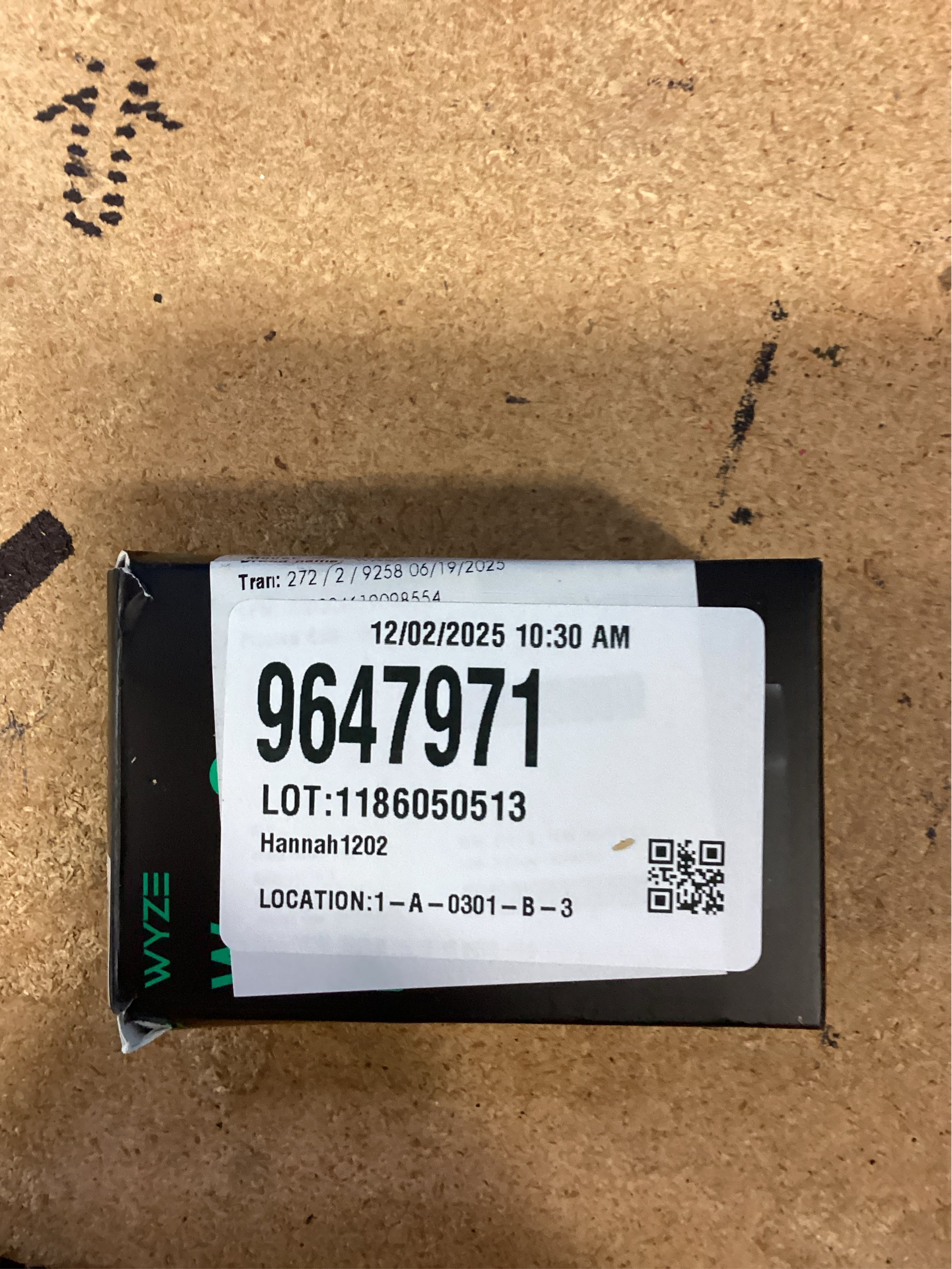 Wyze Cam V4 Plug-in Indoor and Outdoor Smart-Enabled Security Camera