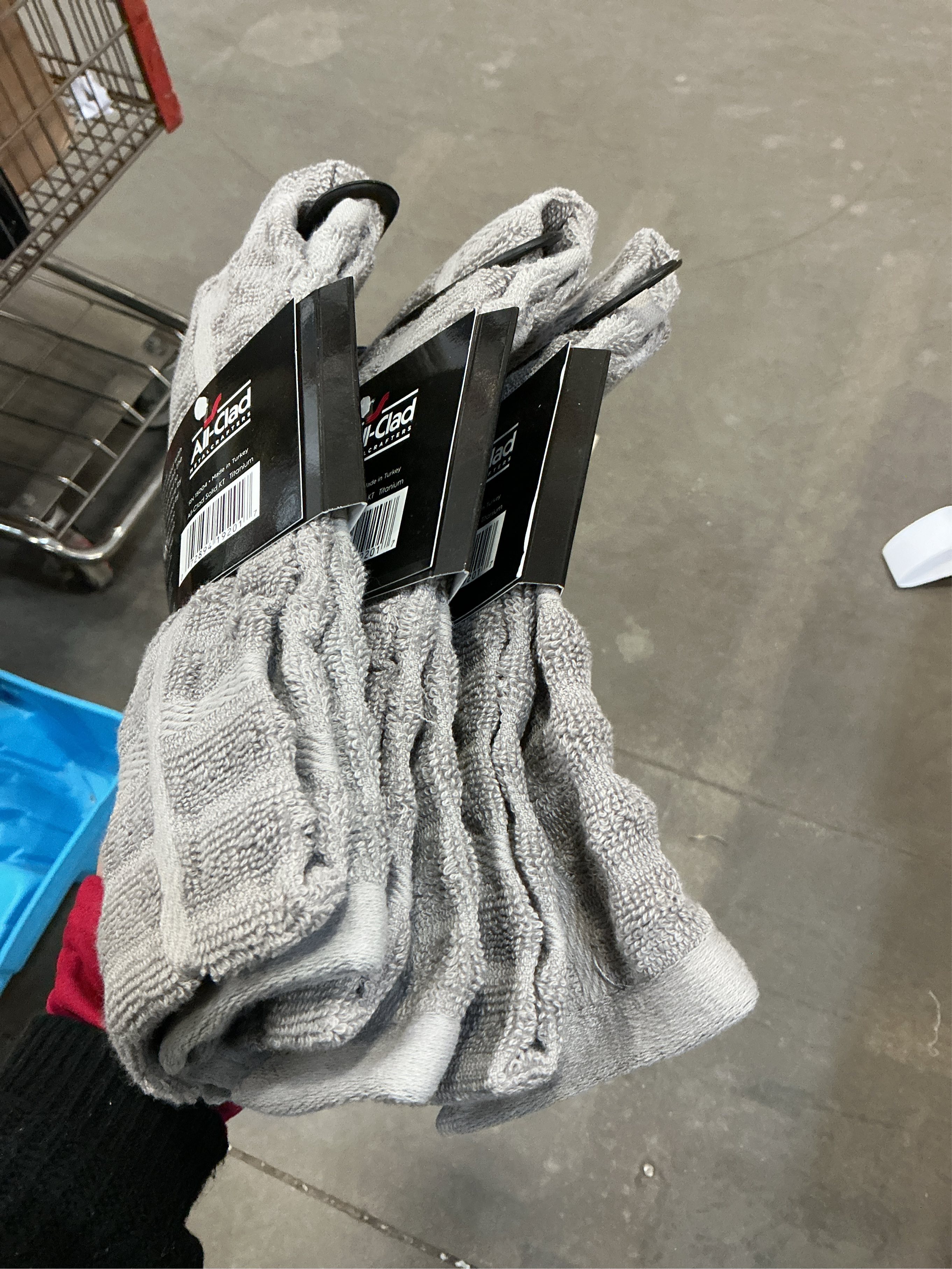 All-Clad Solid Kitchen Towel: Highly Absorbent, Super Soft Long Lasting - 100% Cotton, 17x30 Tea Towel for Cleaning & Drying Dishes, Pans, Glassware, or Countertops, (1-Pack), Titanium Gray