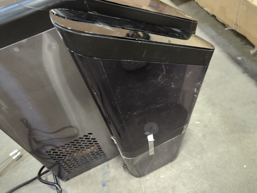 GE Profile - Opal 1.0 Nugget Ice Maker With Side Tank - Black