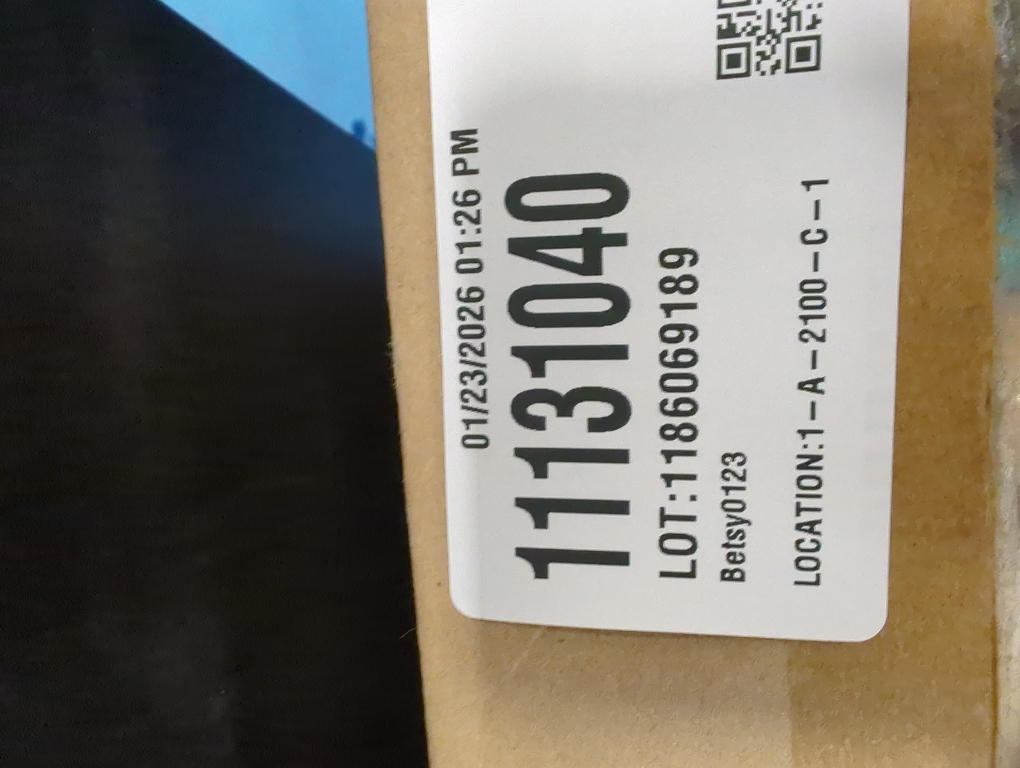 HBTower Step Ladder, Folding Step Stool with Wide Anti-Slip Pedal, Sturdy Steel Ladder, Convenient Handrail, Lightweight, Portable Steel Step Stool