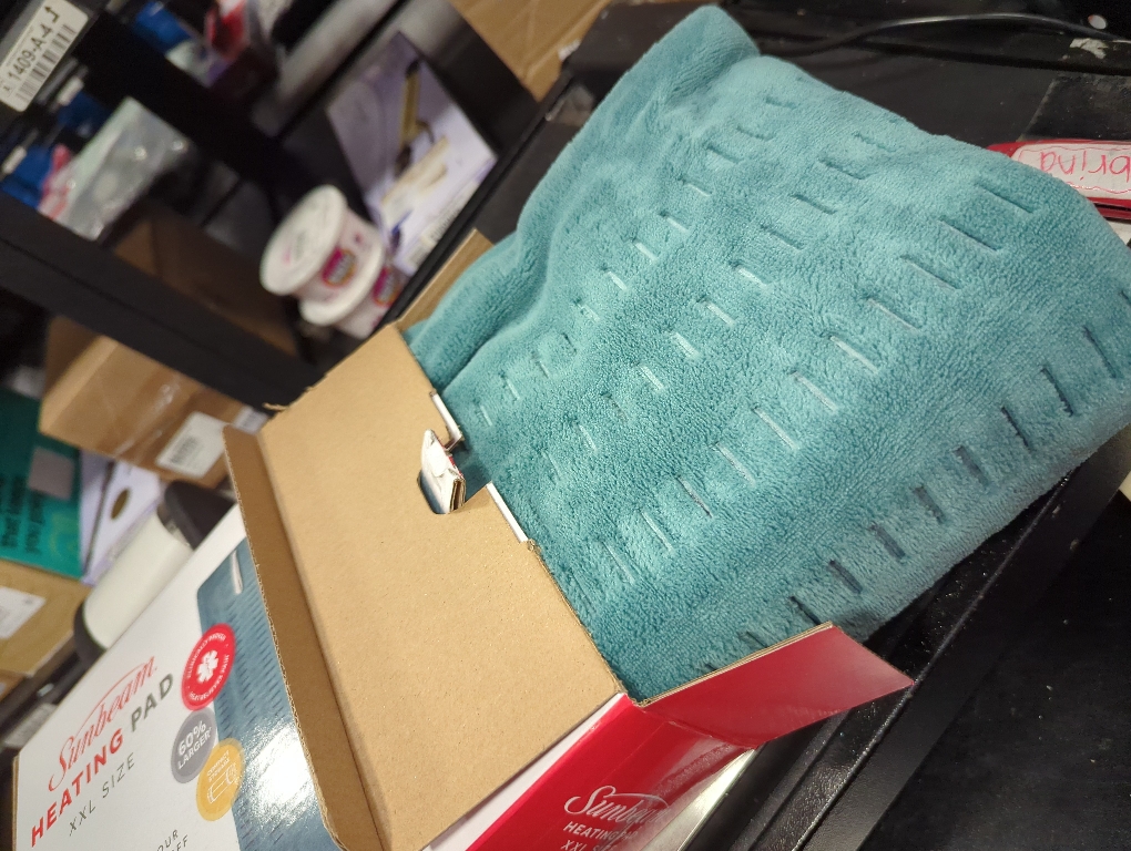 Sunbeam Heating Pad for Back, Neck, and Shoulder Pain Relief with Auto Shut Off, XXL Large 20 x 24, teal