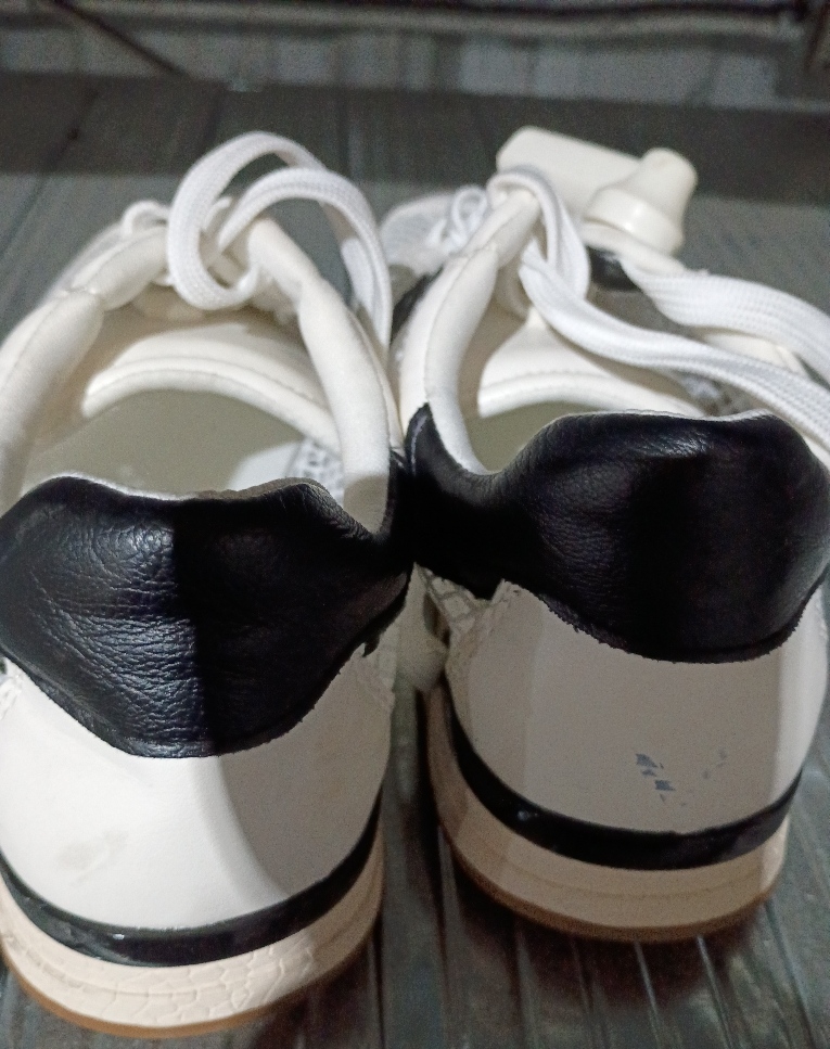 DV Dolce Vita Joque (Size 7) (white )