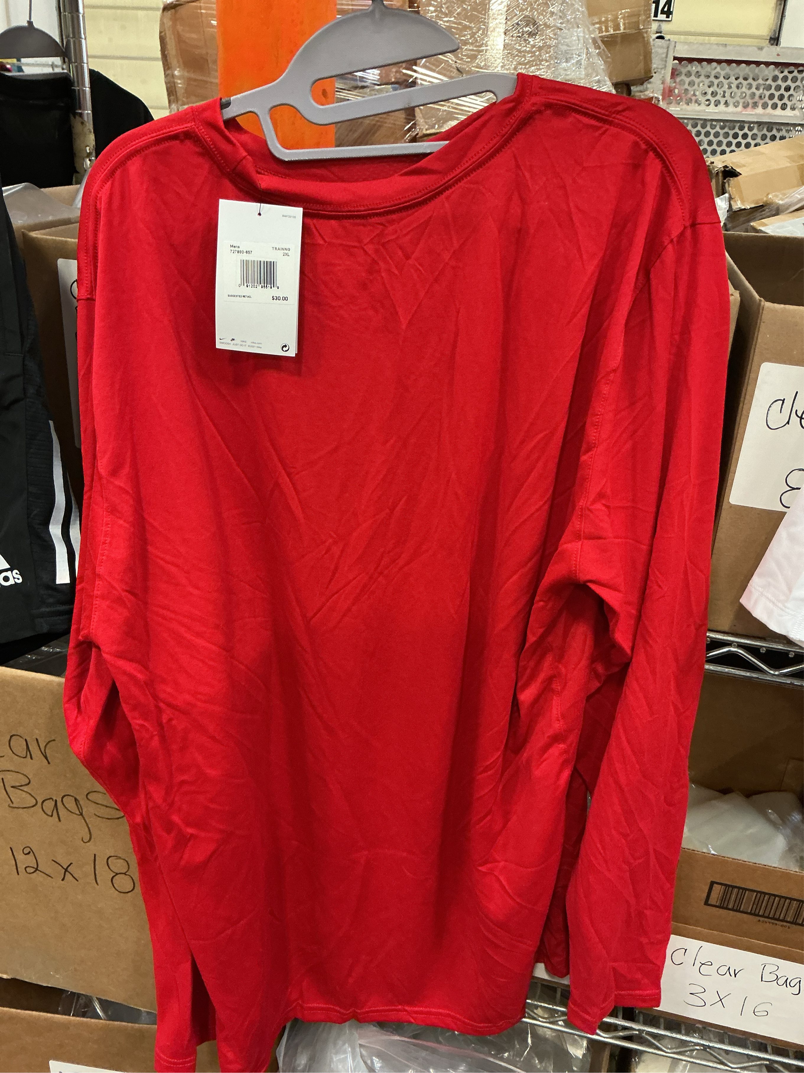size 2XL. Nike Men's Newborn (4-8 Years) Casual
