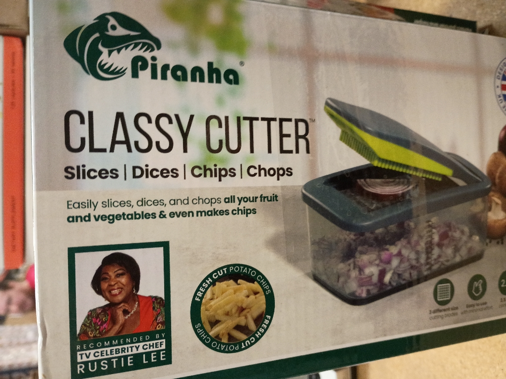 Piranha pro cut scissors and classy cutter