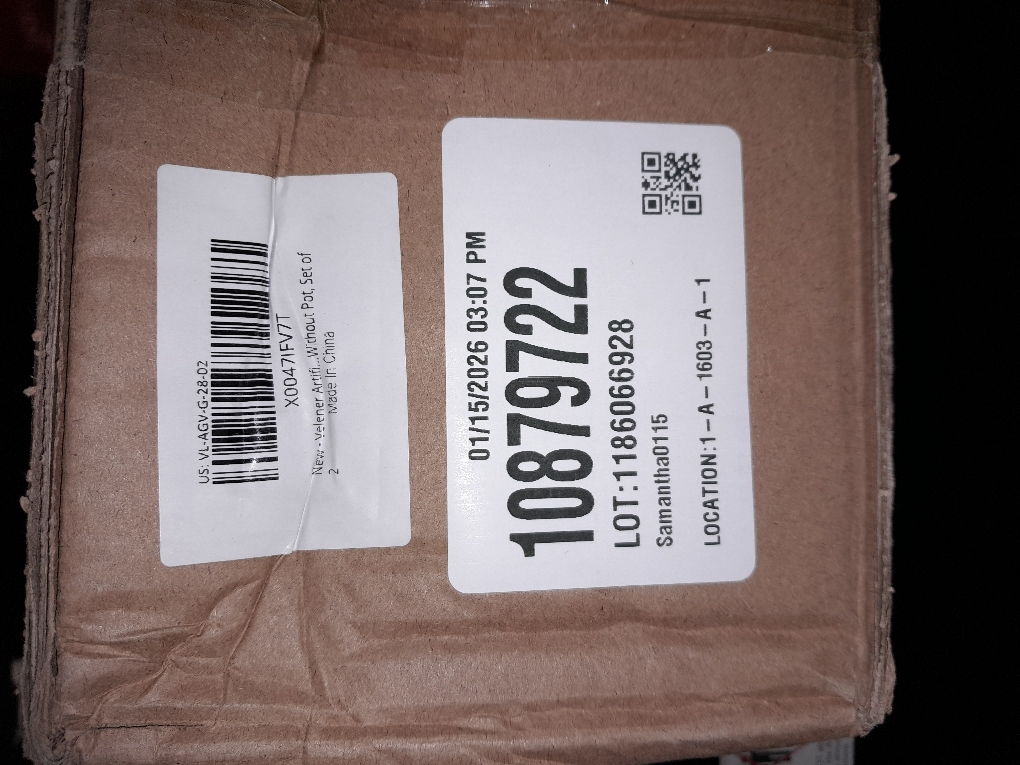 Velener 28 Inch Artificial Agave Plants Outdoor Set, Large Fake Plants Indoor for Home Decor, Realistic UV Resistant Faux Succulents Plants Without Pot, Set of 2