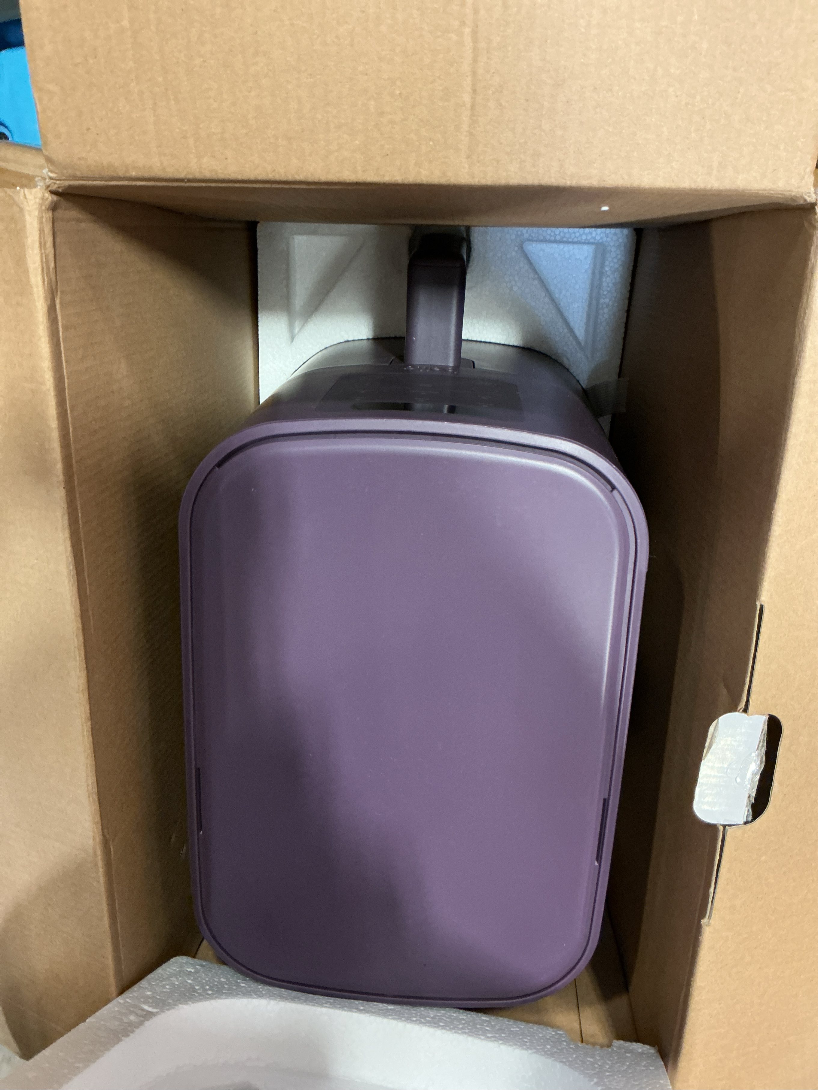 bella 4Qt Slim Air Fryer, Fits-anywhere™ Kitchenware, EverGood™ Ceramic Nonstick Coating, Adjustable Temperature, 6 Preset Cooking Options, 60 Min Auto Shutoff w Audible Tone, 3.3lb Capacity, Plum