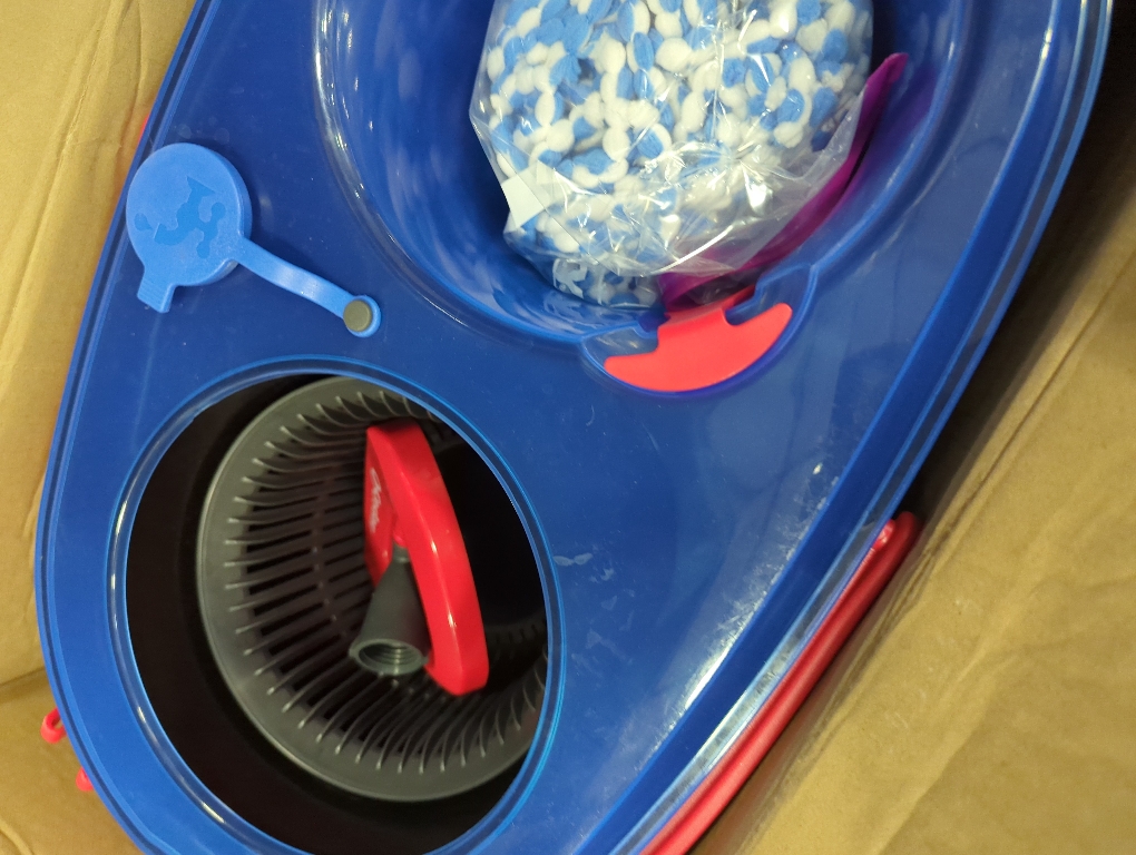 EasyWring RinseClean Spin Mop and Bucket System, Hands-Free System