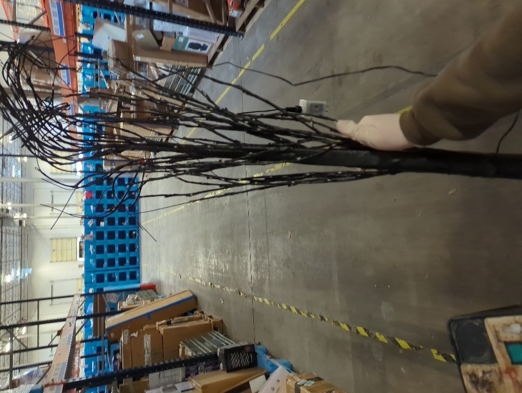 1 Pack Decorative LED Lighted Branch Lights Battery Operated Artificial LED Twig Branches Decoration for Home Room Decor Christmas Vase (Warm White, 29.5 Inches, 20leds)