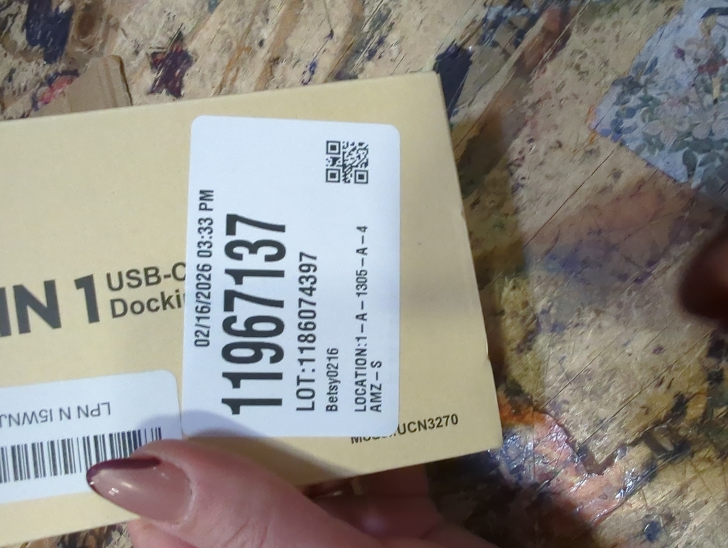 UtechSmart USB Docking Station, 11 IN 1 USB C Dock Triple Display, USB 3.0 Laptop Docking Station with Dual HDMI, VGA, PD, Ethernet, SD/TF, USB 3.0, Mic/Audio, Compatible for MacBook M1 Dell HP Lenovo