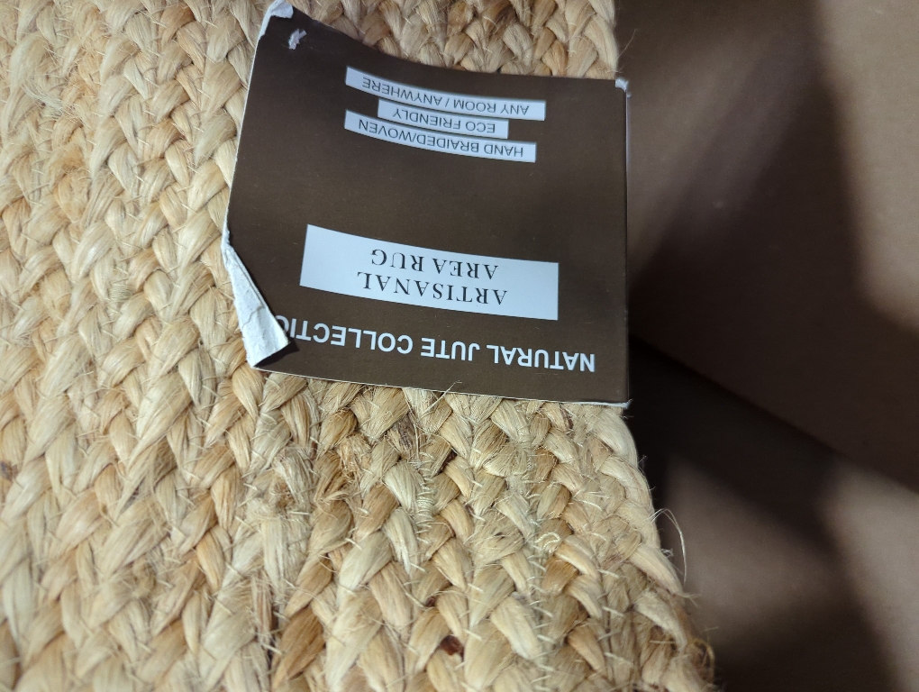 Chardin home Hand Woven Natural Jute Braided Rug – 8' Round | Rustic Boho Farmhouse Reversible Area Rug for Living Room, Dining Room, Nursery, Entryway, Study, or Patio | Solid Natural Fiber Rug