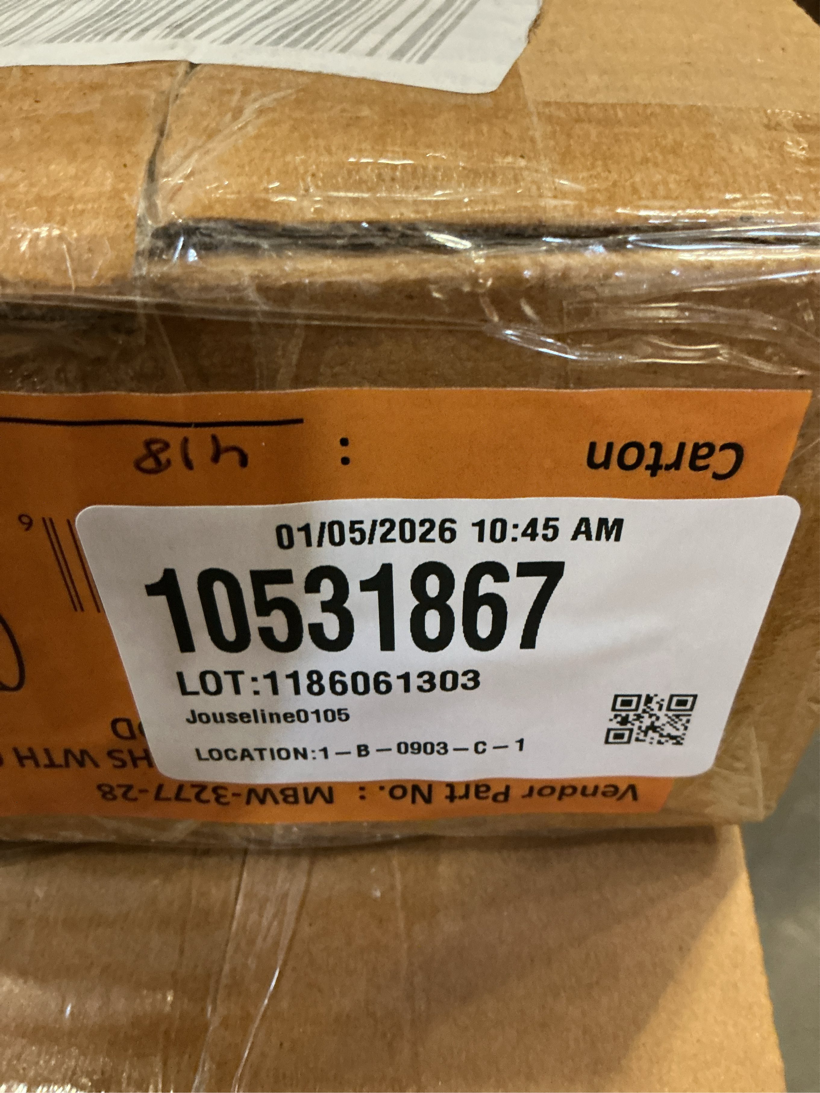 Bee & Willow Iris 24 to 48-Inch Adjustable Curtain Rod Set in Weathered Oak