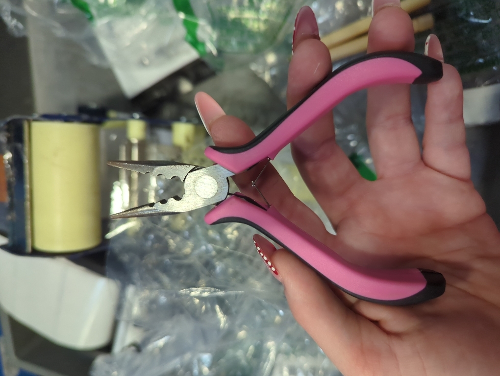 Hair Extension Pliers with 3-Hole Design for Micro and Nano Rings, Durable and Ergonomic Hair Extension Tools for Professional Hairs Extensions and Removal Tool (Pink)