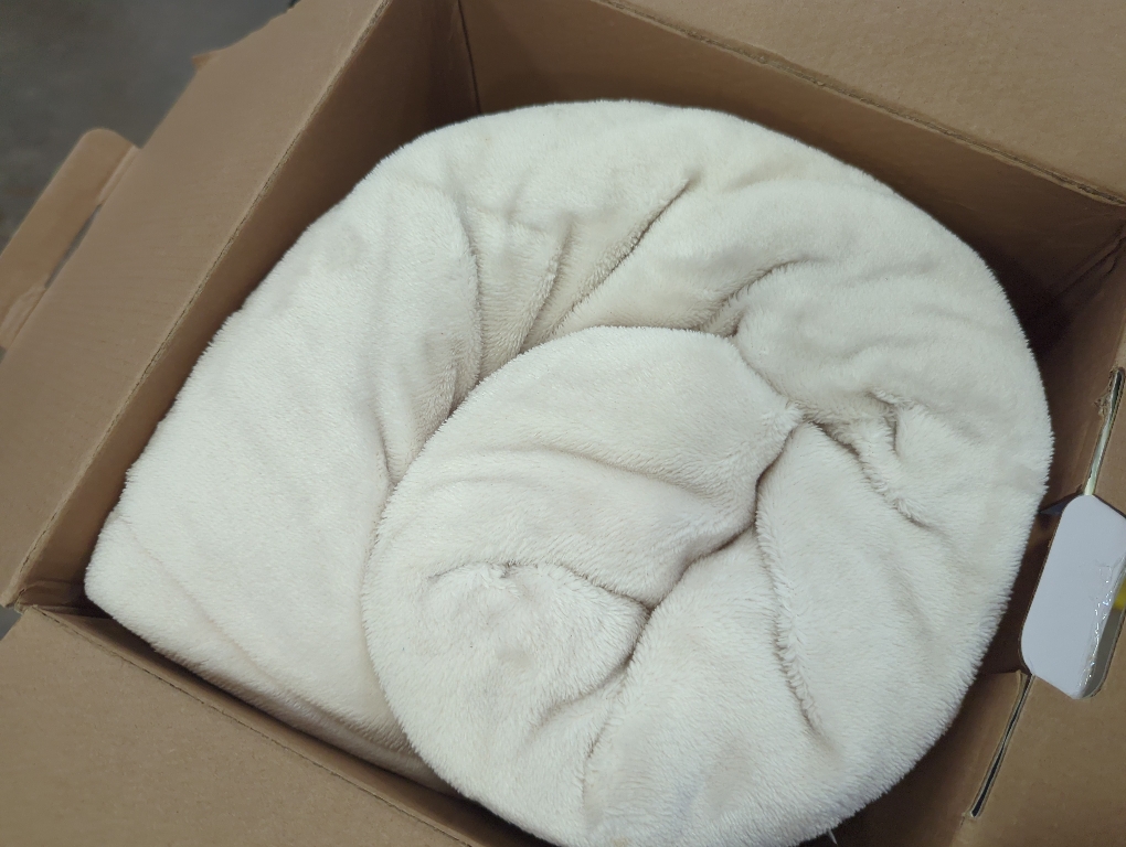 Beurer HD61 Super-Cozy Heated Blanket, Beige, 50 x 60 Inches