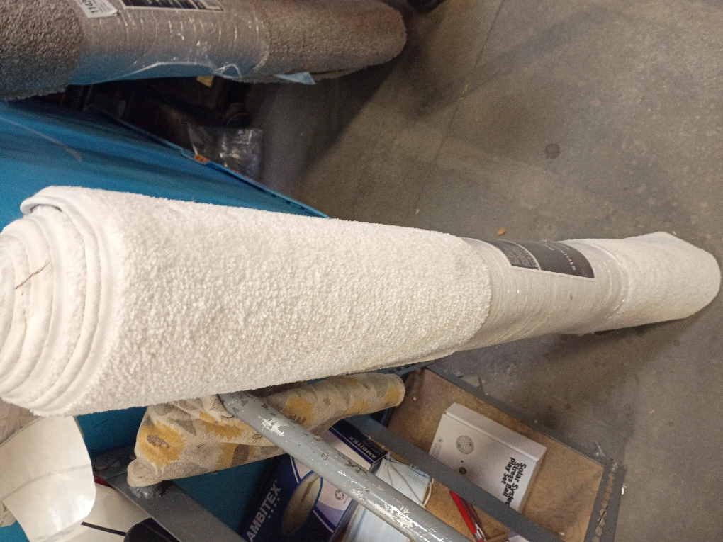 4' ' Mohawk Area Rugs