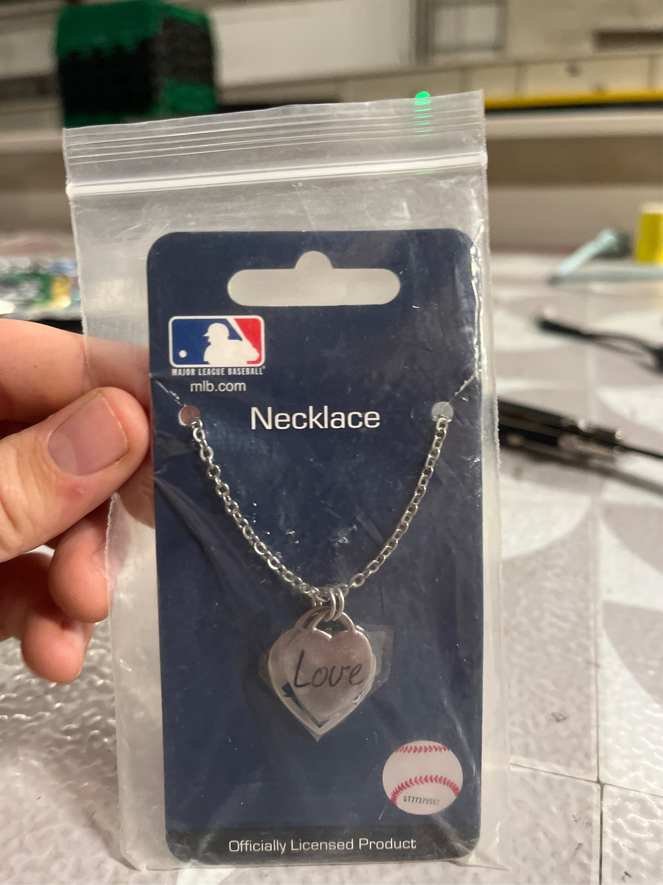Condition photo showing Good Condition for Game Time Rays Necklace