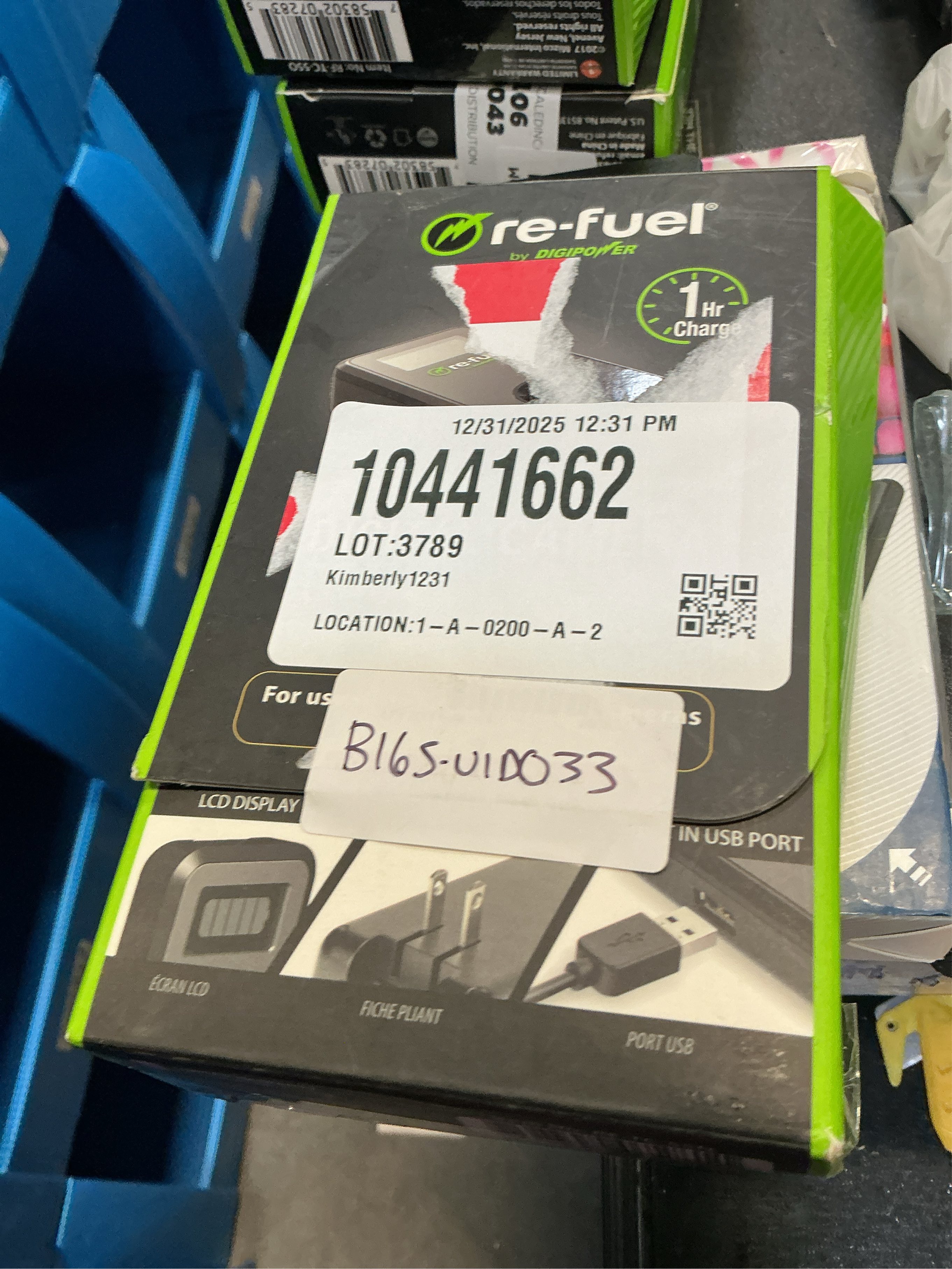 Digipower - Digital camera travel charger for Nikon batteries (EL5, EL8, EL10, EL11, EL12, EL19) - Black