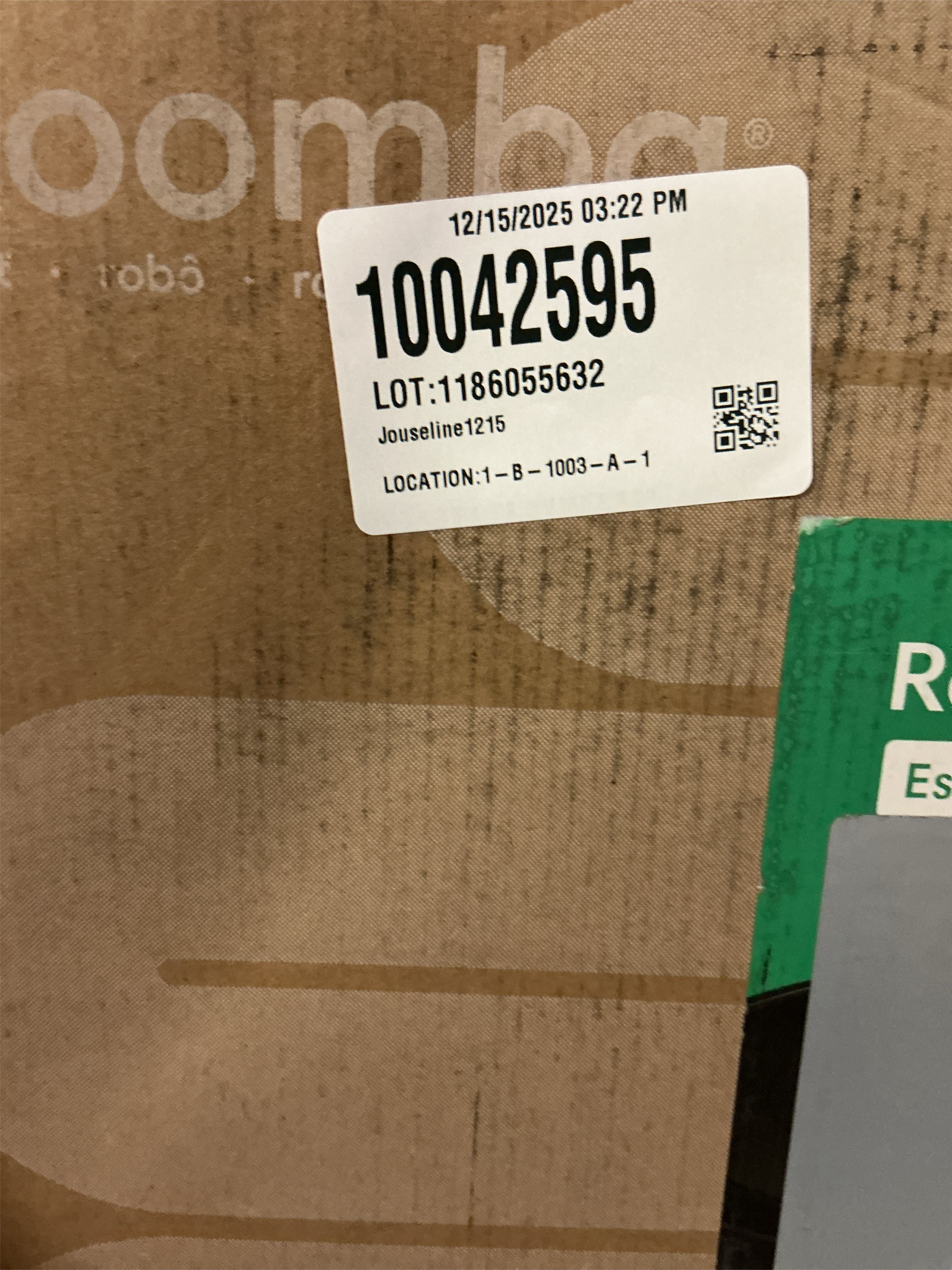 iRobot Bagless Cordless Standard Filter WiFi Connected Robotic Vacuum & Mop