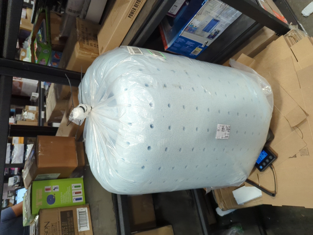 Best Price Mattress 1.5 Inch Ventilated Memory Foam Mattress Topper, Cooling Gel Infusion, CertiPUR-US Certified, Dorm Essentials, Queen