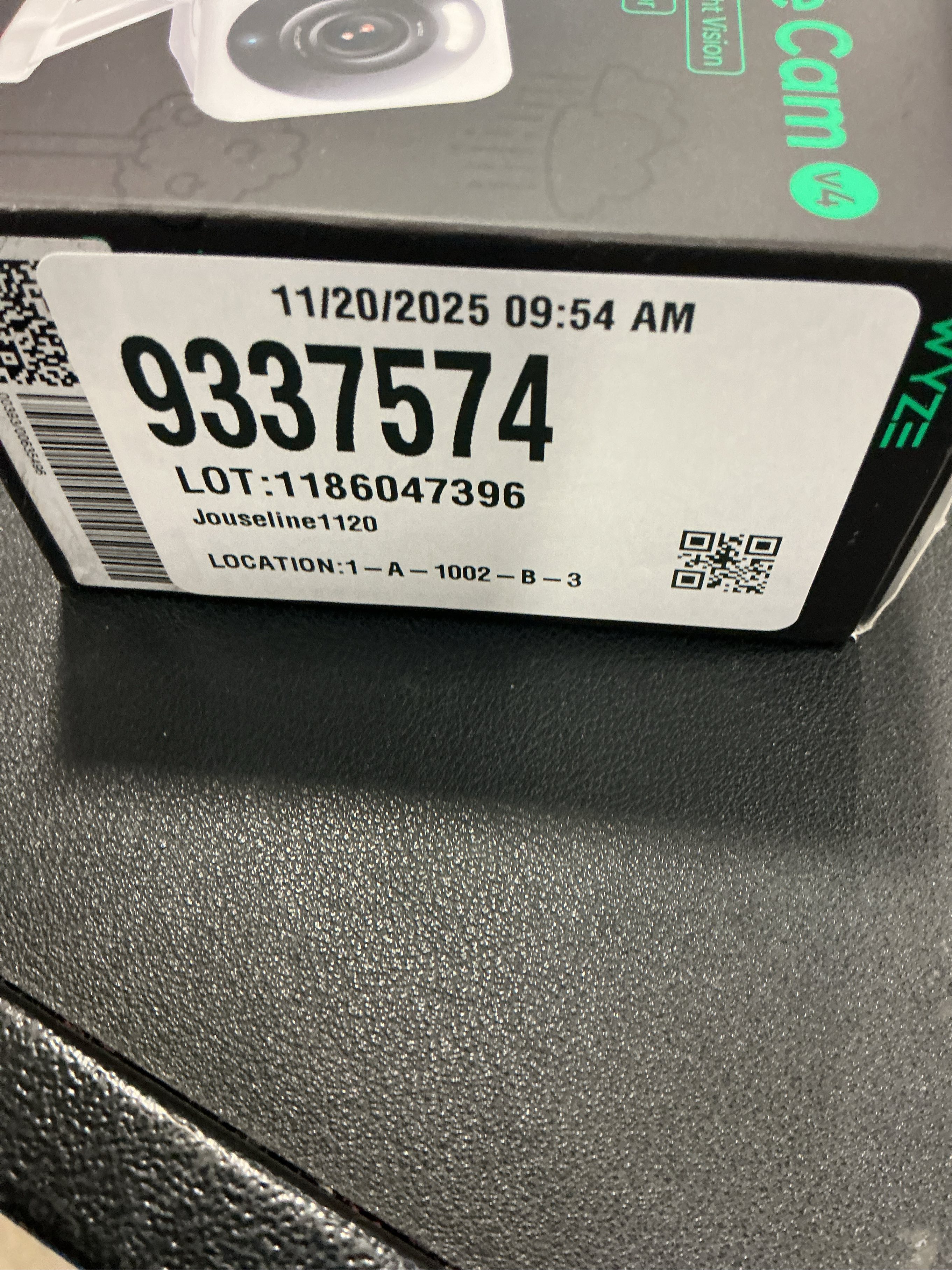 WYZE Cam v4 (Latest Model), 2.5K AI Security Camera, Indoor/Outdoor Cameras for Home Security, Baby Monitor & Pet Camera, Vibrant Color Night Vision, No Subscription Required, Free Expert Help