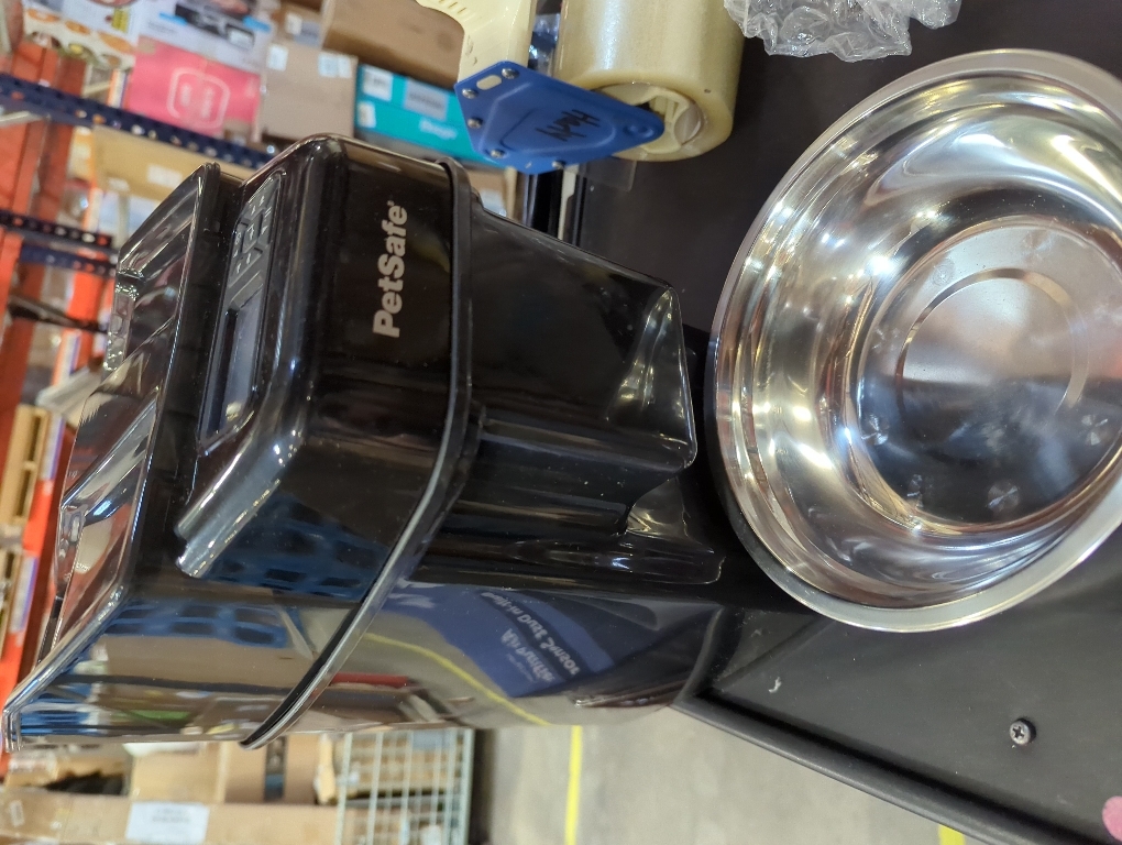 PetSafe Automatic Cat Feeder - Healthy Pet Simply Feed - Automatic Pet Feeder for Cats & Dogs - Timed Pet Feeder with Programmable Portion Control - Holds 24 Cups of Dry or Semi-Moist Dog or Cat Food