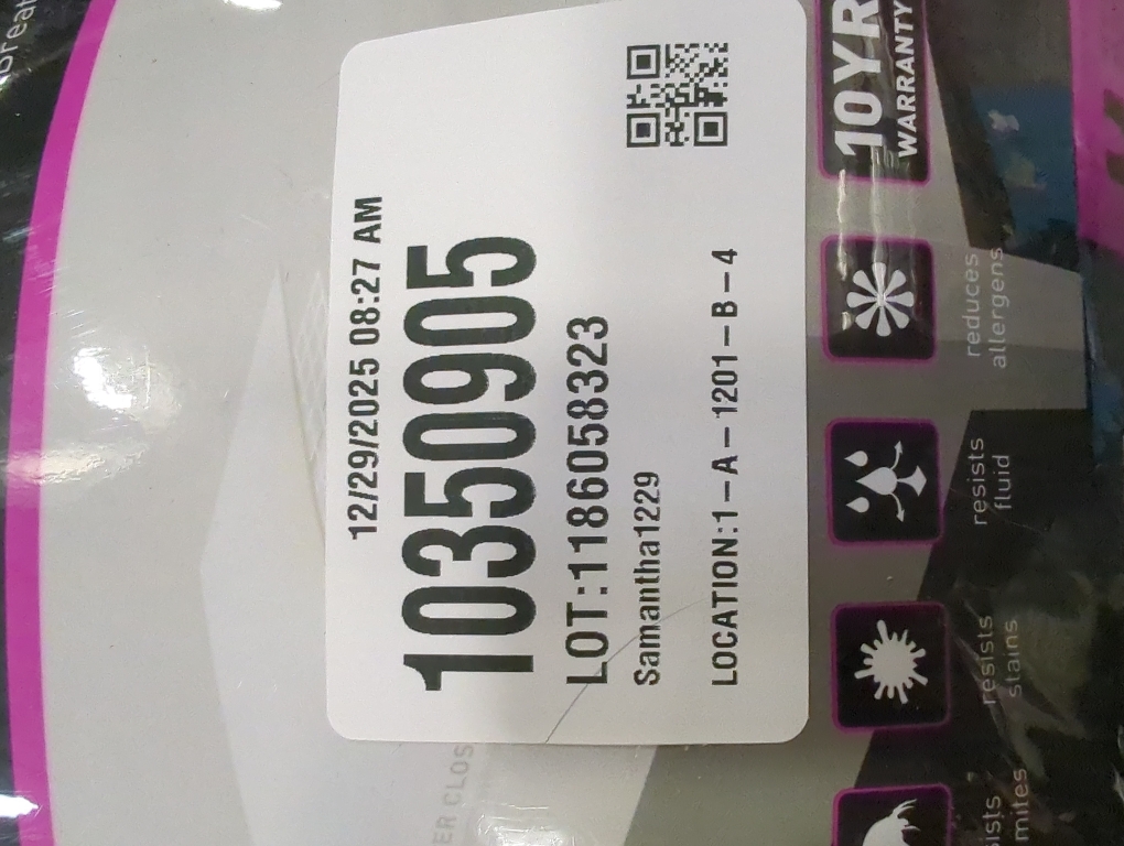 Stretchwick Mattress Skin Polyester Water Resistant and Hypoallergenic Mattress Encasement - King