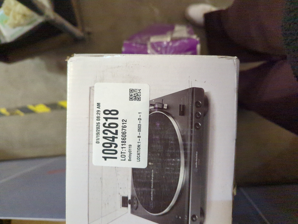 Audio-Technica AT-LP60X-BK Fully Automatic Belt-Drive Stereo Turntable, Black, Hi-Fi, 2 Speed, Dust Cover, Anti-Resonance, Die-Cast Aluminum Platter