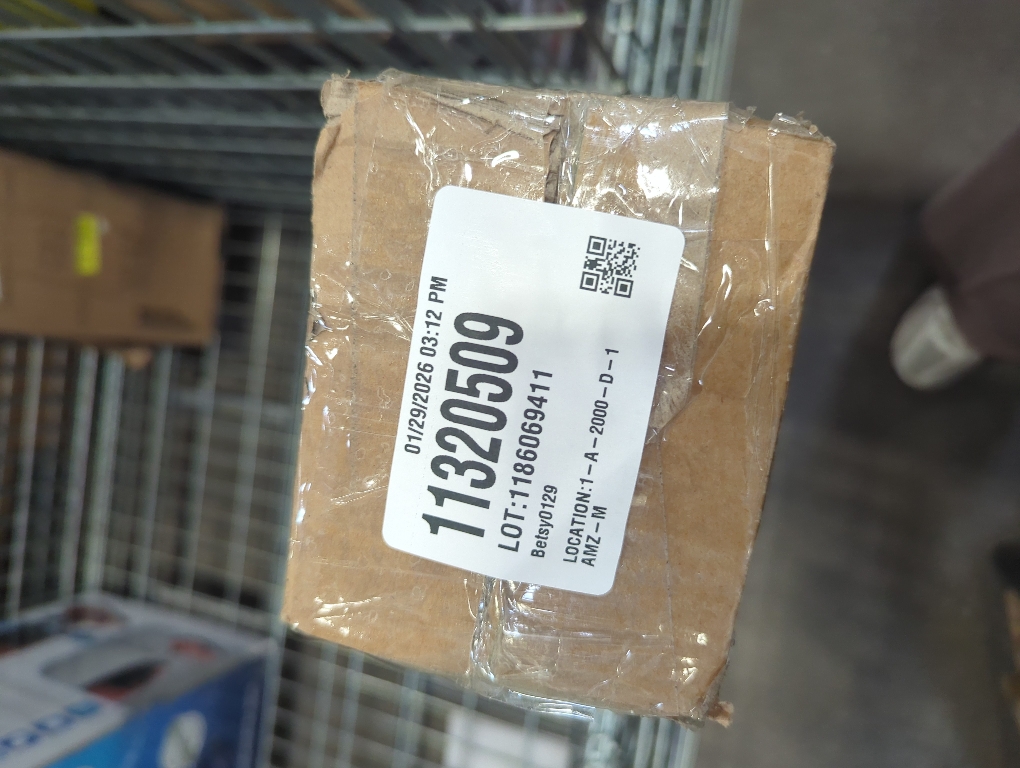 Retractable Safety Baby Gate or Mesh Dog Gate,Durable Portable Mesh Retractable Gate,Easy to Use for Stairs, Doorways, Hallways, Indoor, Outdoor, 33.5 Tall, Extends to 55 Wide,White