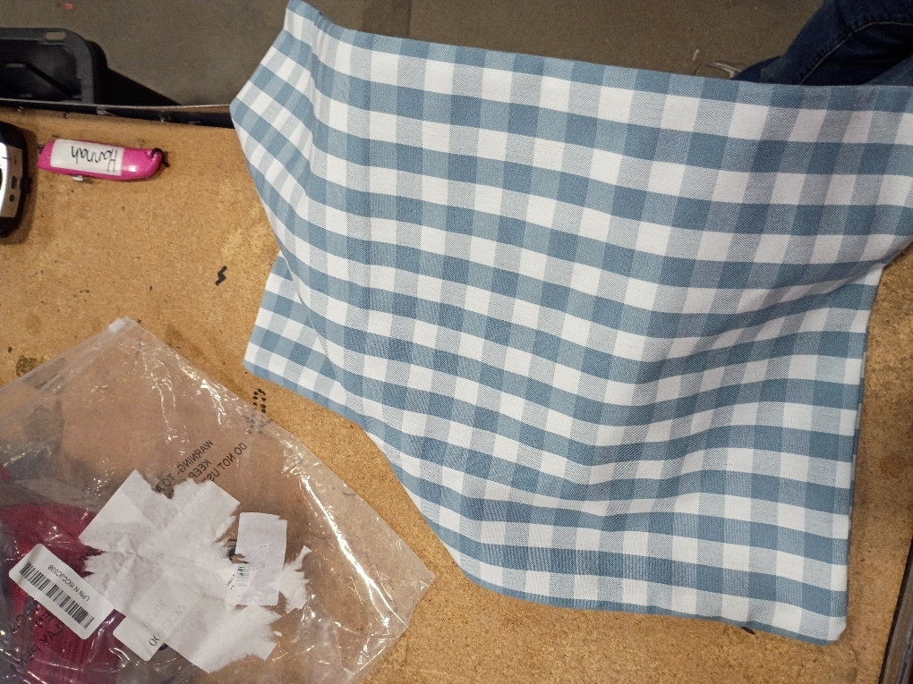 Blue and white decorative pillow cover