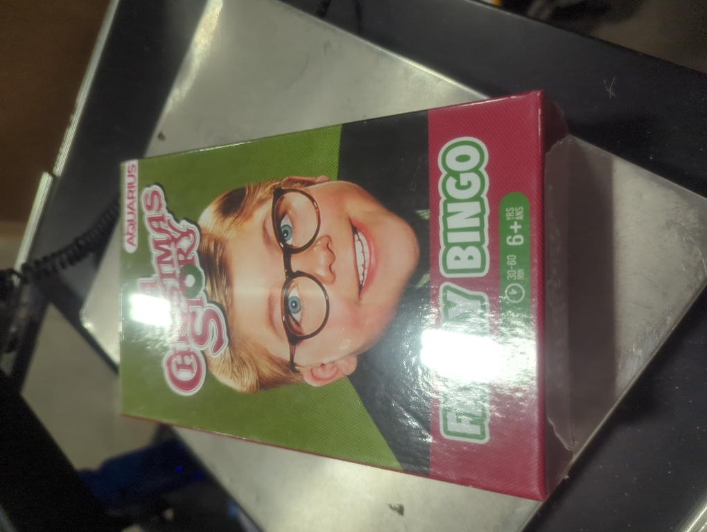 AQUARIUS Christmas Story Family Bingo Game - Fun Family Party Game for Kids, Teens & Adults - Entertaining Game Night Gift - Officially Licensed Merchandise