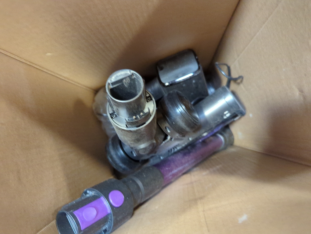 BISSELL PowerClean Swivel Head Cordless Stick Vacuum 4342 10.5 Cleaning Path BLACK/PURPLE