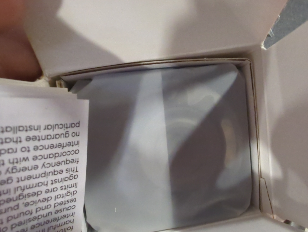 Color Black Wyze Cam V4 Plug-in Indoor and Outdoor Smart-Enabled Security Camera