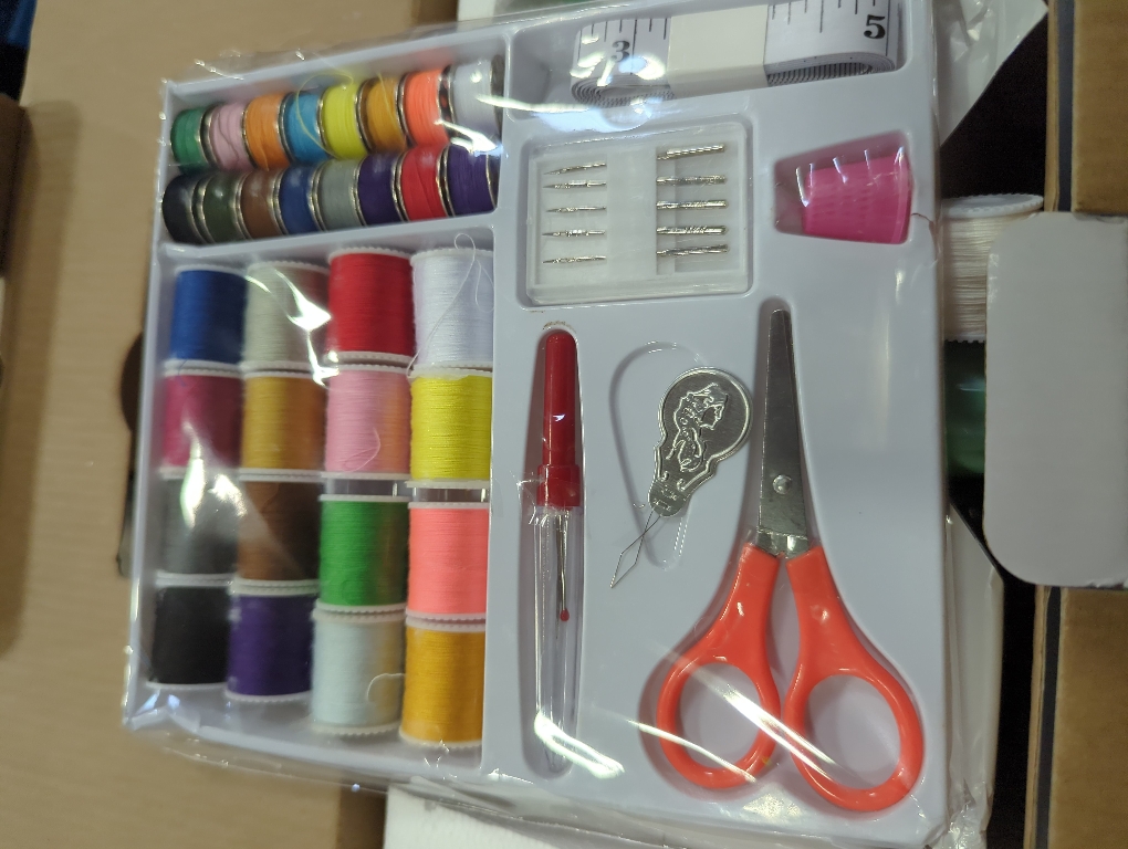 Sewing Machine for Beginners,Double Needle Sewing Machine for Adults,16 Strings of Weaving Dreams,Adjustable Sewing Speed,Suitable for Daily Sewing at Home One.