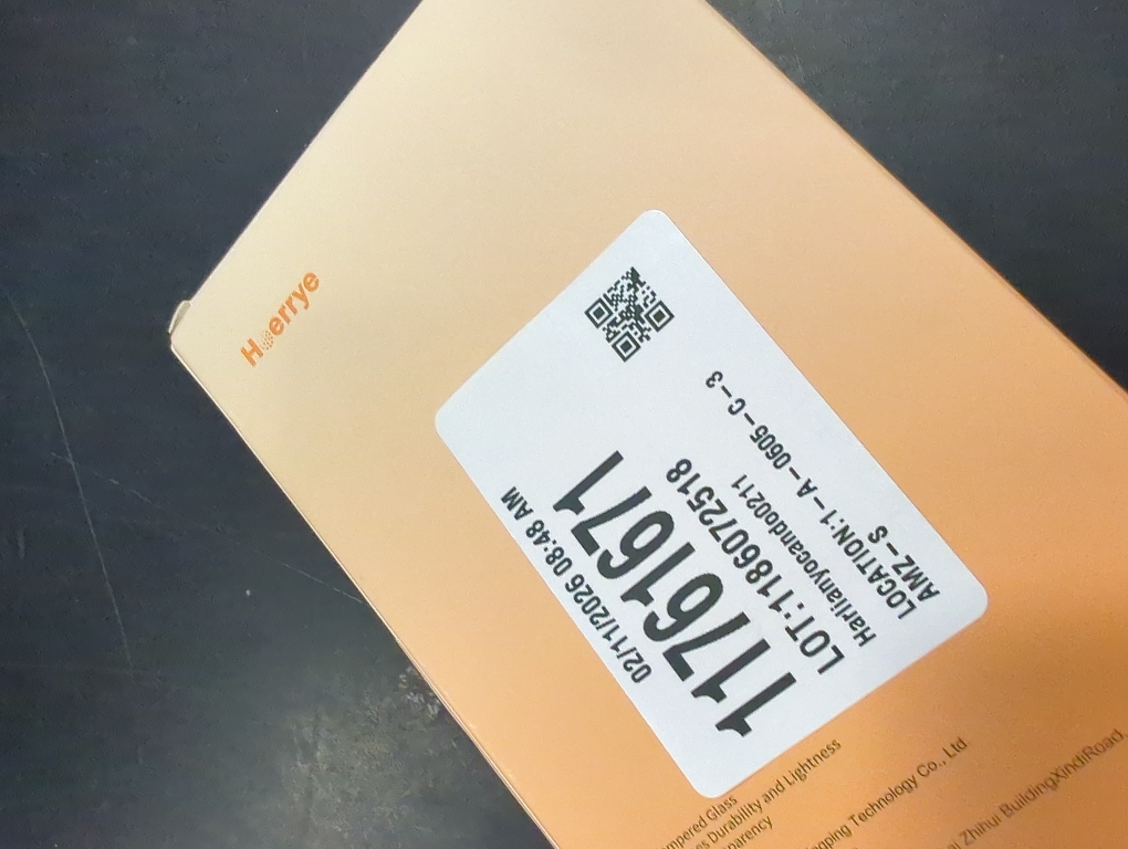 BossKiss for iPhone 17 pro max Screen Protector 6.3 inch, [TOP 9H  Hardness] [Military Grade Shatter Protection] [Sensitive Touch] [Easy Installation] [HD Clear] Full Coverage Tempered Glass 2 Pack