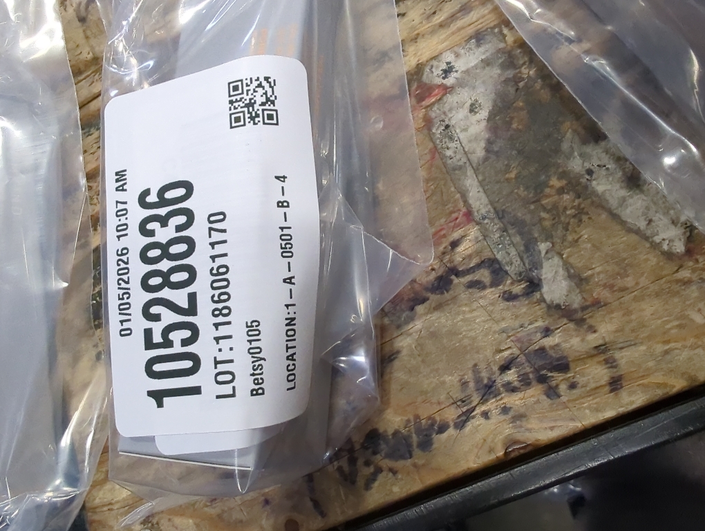 SERUMKIND Pore tightening and Refining Serum Korean Face Skincare - Natural Salicylic acid - Yellowmello Extract 92% -1 fl.oz.