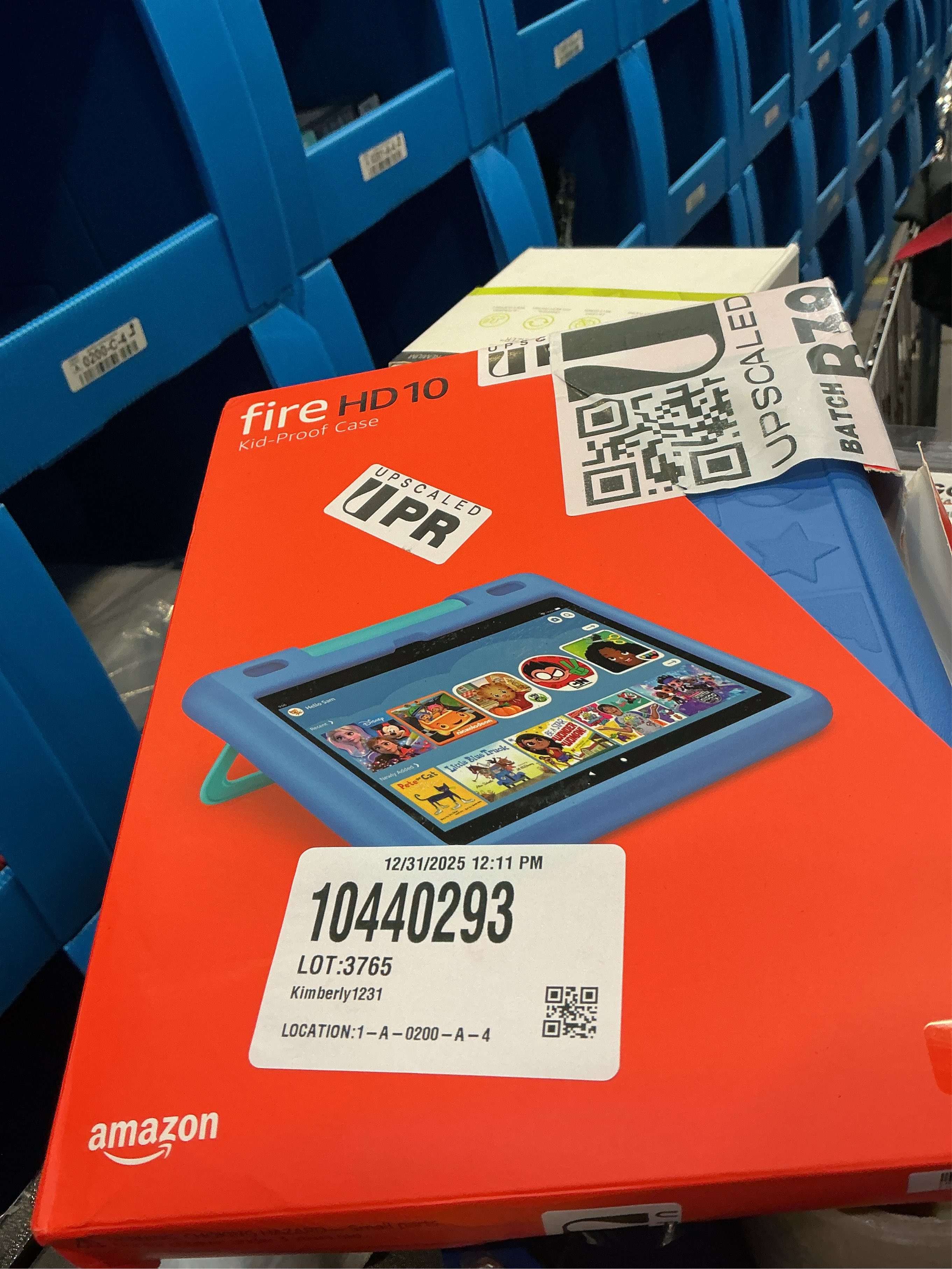 Amazon - Kid-Proof Case for Fire HD 10 tablet - SKY BLUE