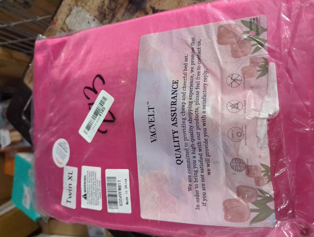 Size twin VACVELT 3pcs Hot Pink Satin Sheets Twin XL Size Bed Set, 15 Inch Deep Pocket Silky Satin Sheet Set, Soft Satin Bedding Set Cooling & Luxury Bed Sheets, 1 Fitted Sheet   1 Flat Sheet   2 Pillowcases......