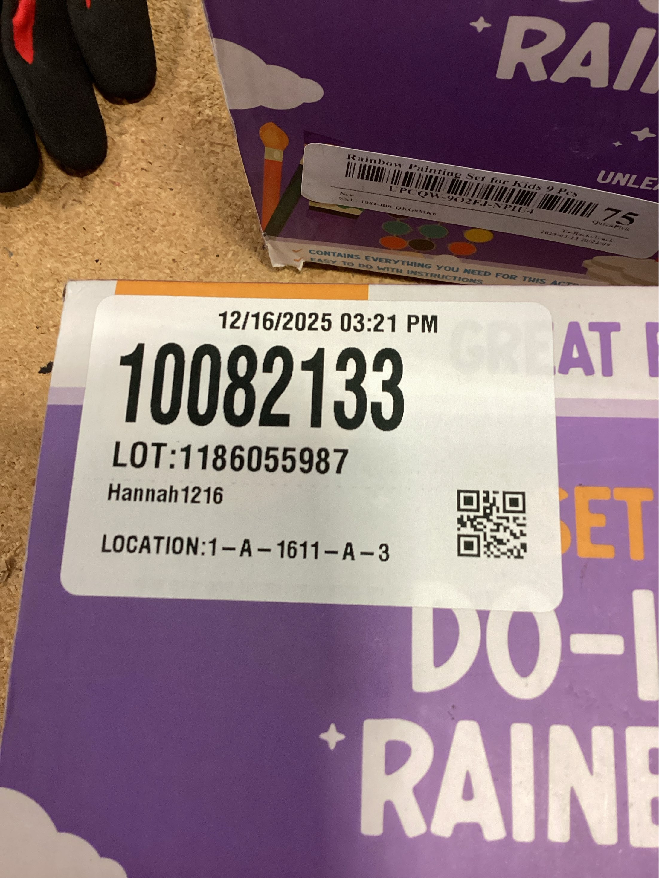 Rainbow Painting Set for Kids 9 Pcs - Bulk Stockings & Birthday Goodie Bag Stuffer - Kids Party Favors Toy Return Gifts - Pinata Stuffers - Classroom Treasure Box Carnival Prizes