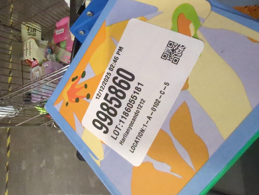 Kleenex Lotion Facial Tissues with Coconut Oil, 8 Flat Boxes, 180 Tissues Per Box, 3-Ply