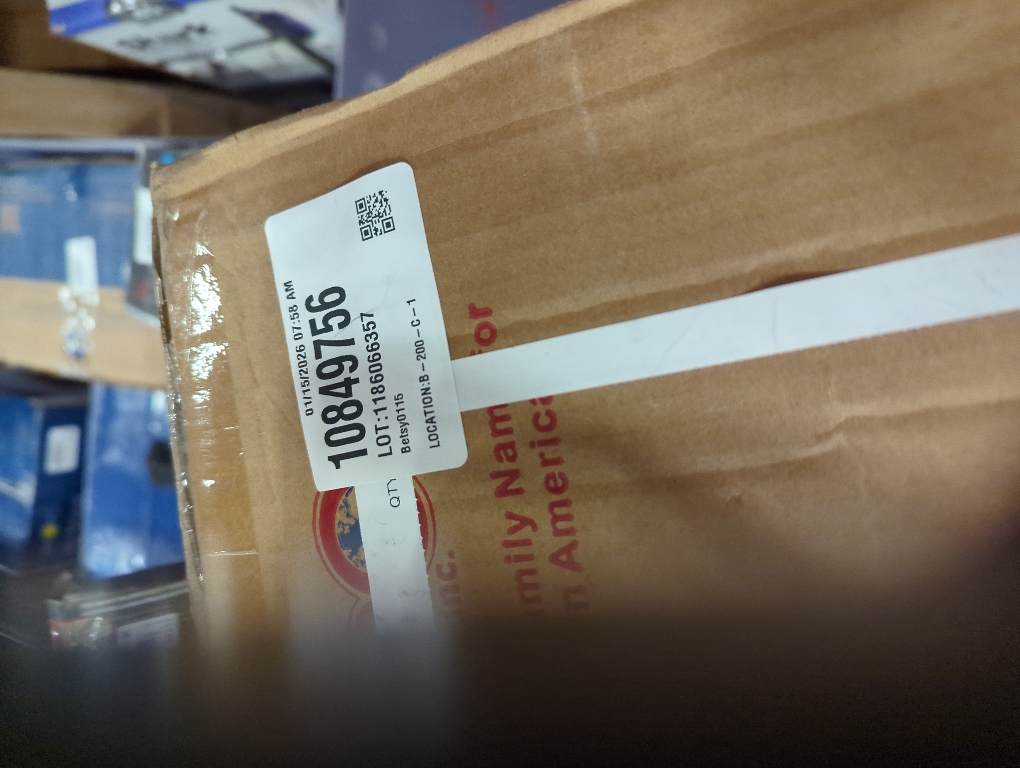 Puleo International 7-1/2 ft. Slim Incandescent 500 ct Frasier Fir Christmas Tree