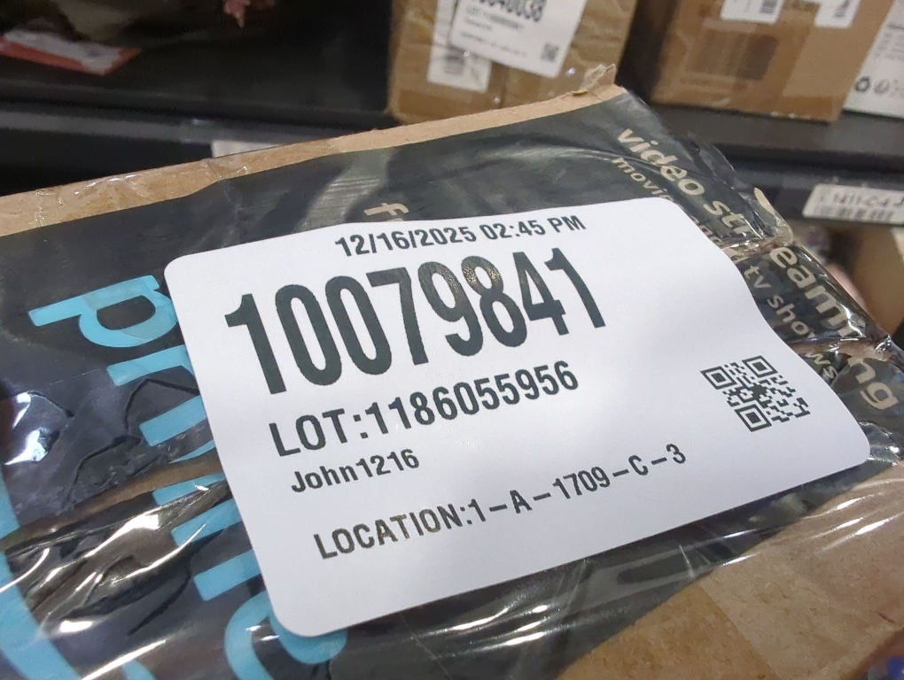 Set of 2 Size 18 Artificial Agave Succulent Plants, 18 Inch Faux Succulents Stems Fake Plant for Home Office Garden Yard Indoor Outdoor Decor, 2 Pack