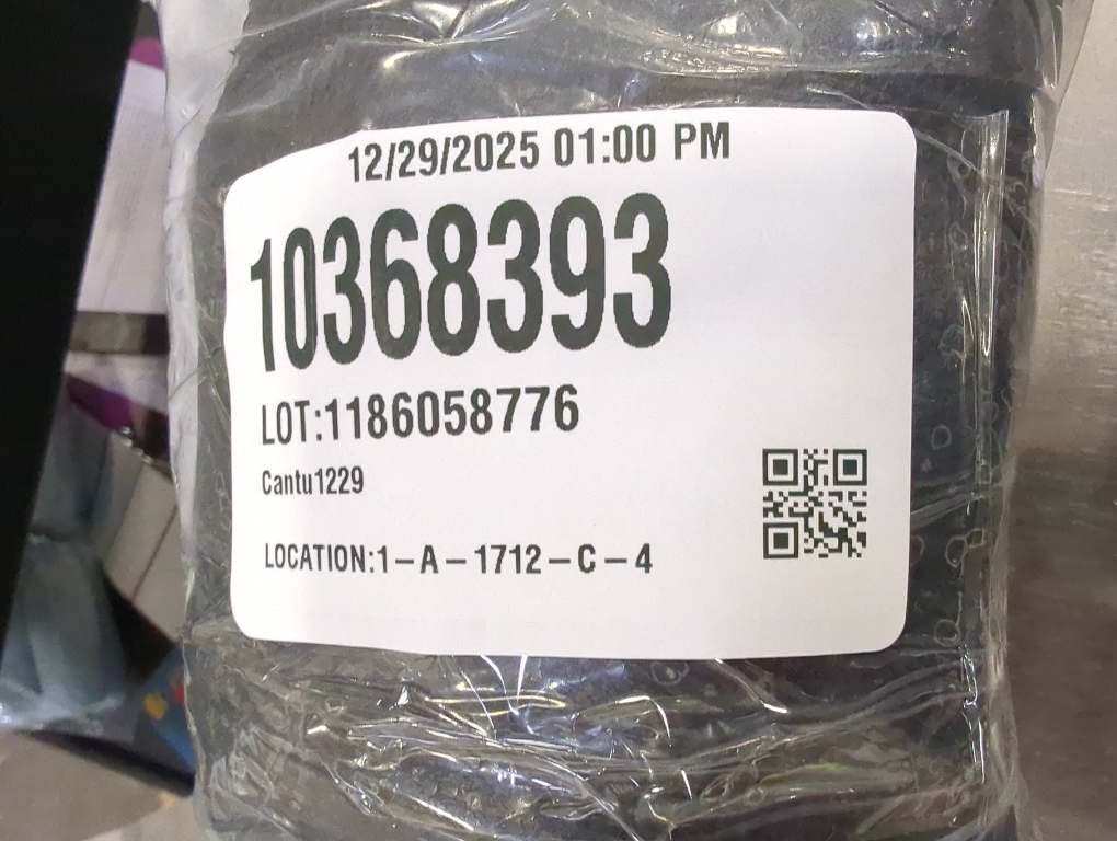 Milwaukee Women's 2XL Black Zippered Front Vest with Side Buckles