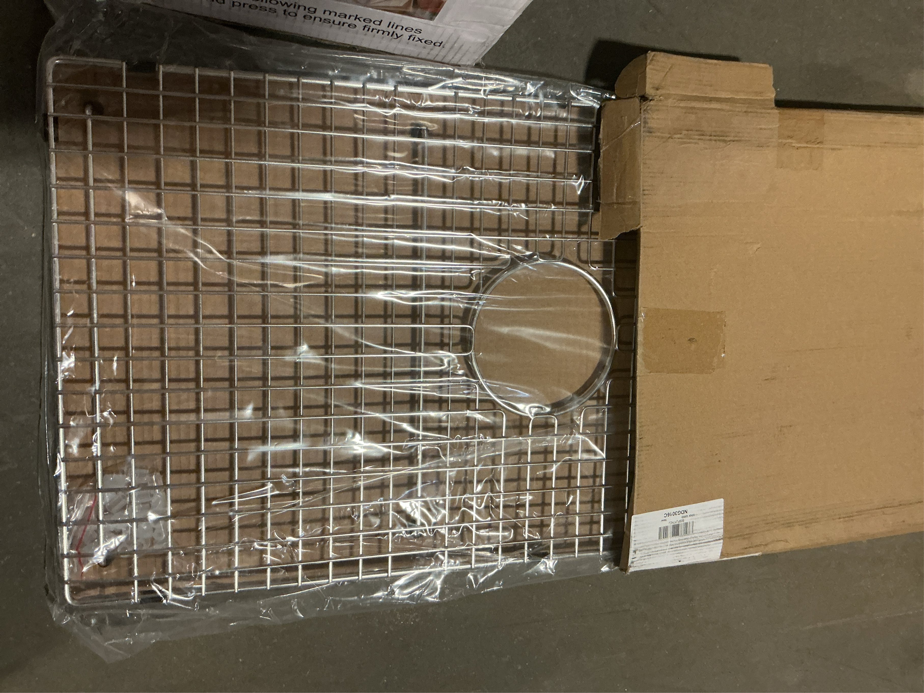 Serene Valley Sink Bottom Grid 29-1/2 X 15-9/16, Centered Drain with Corner Radius 3/8, Sink Protector NDG3016C