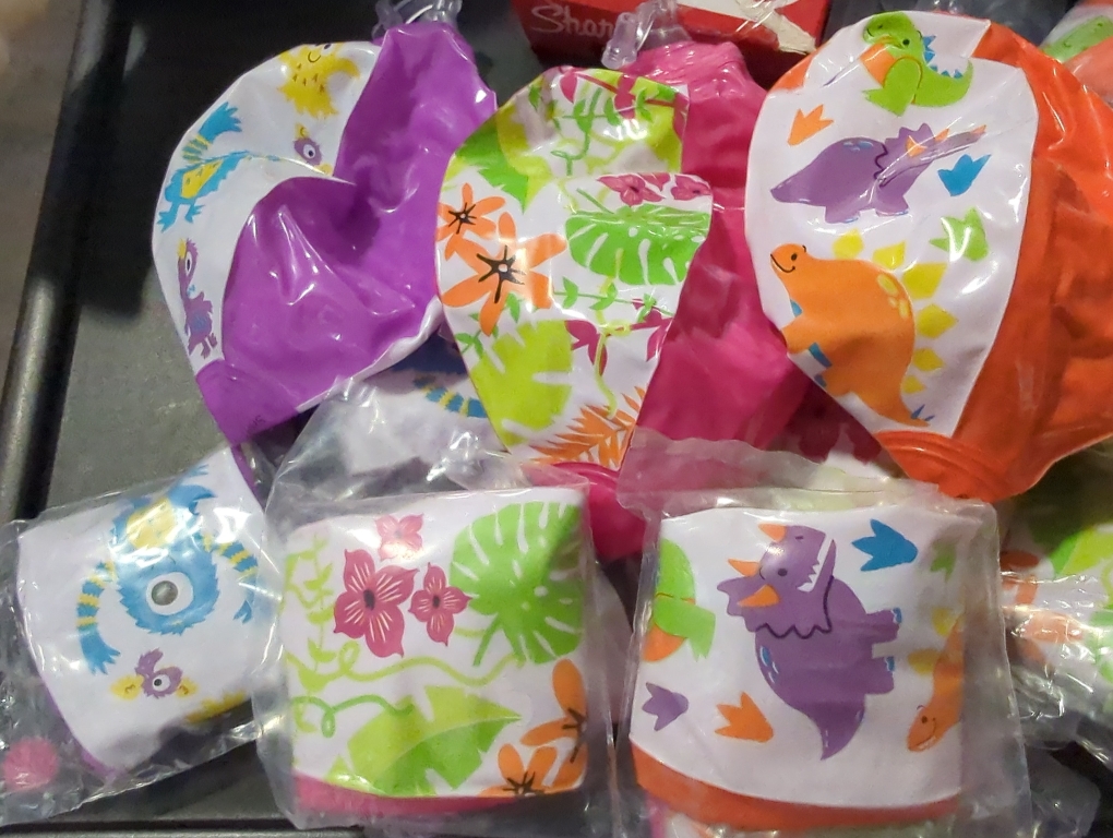 3 Models Summer Fun Tropical Beach Balls - Set of 14 - Pool Party Beach Toys