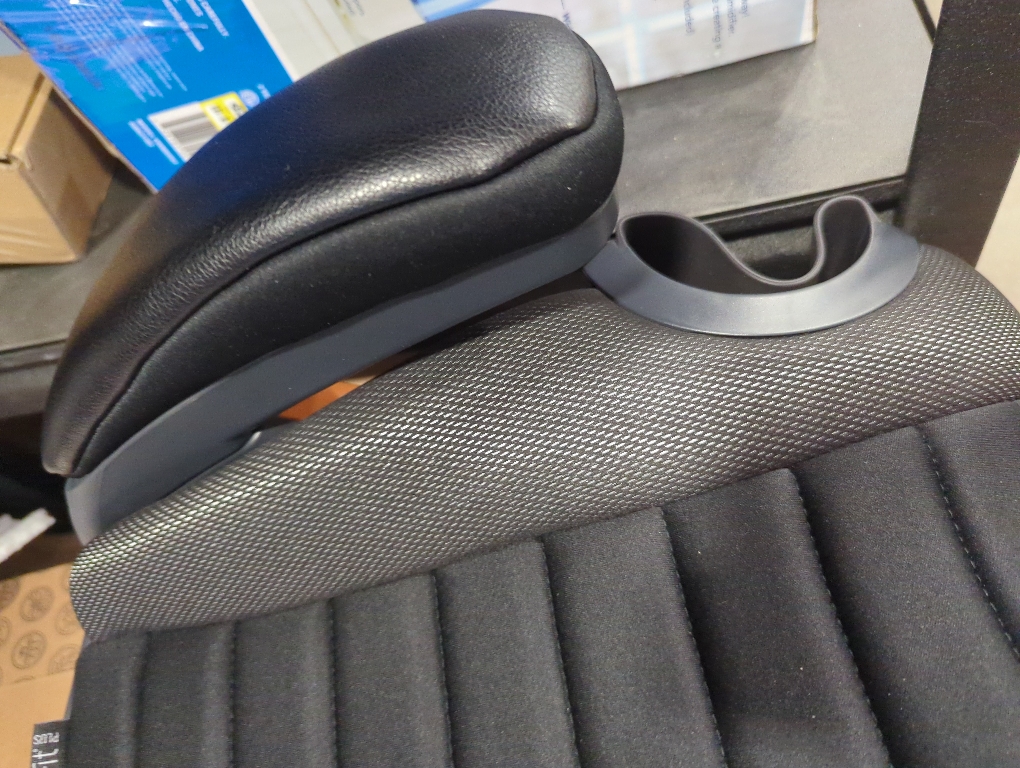 Chicco GoFit Plus Backless Booster Car Seat